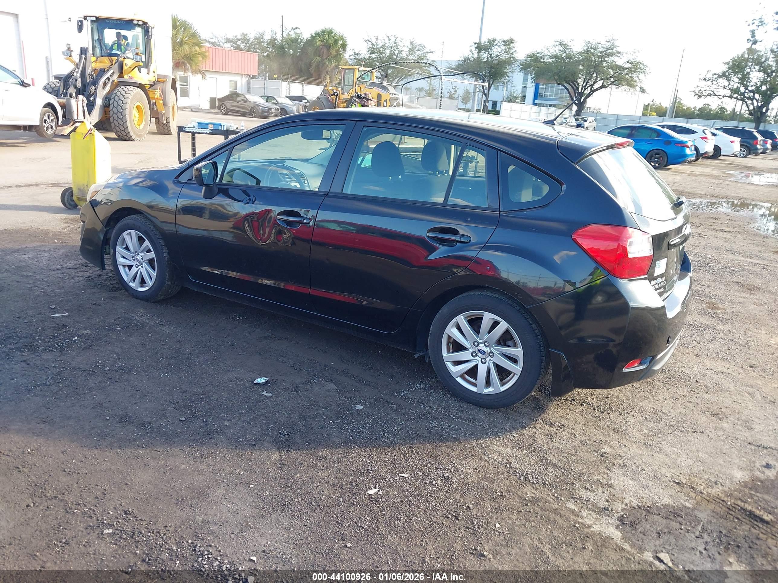 SUBARU IMPREZA image 3