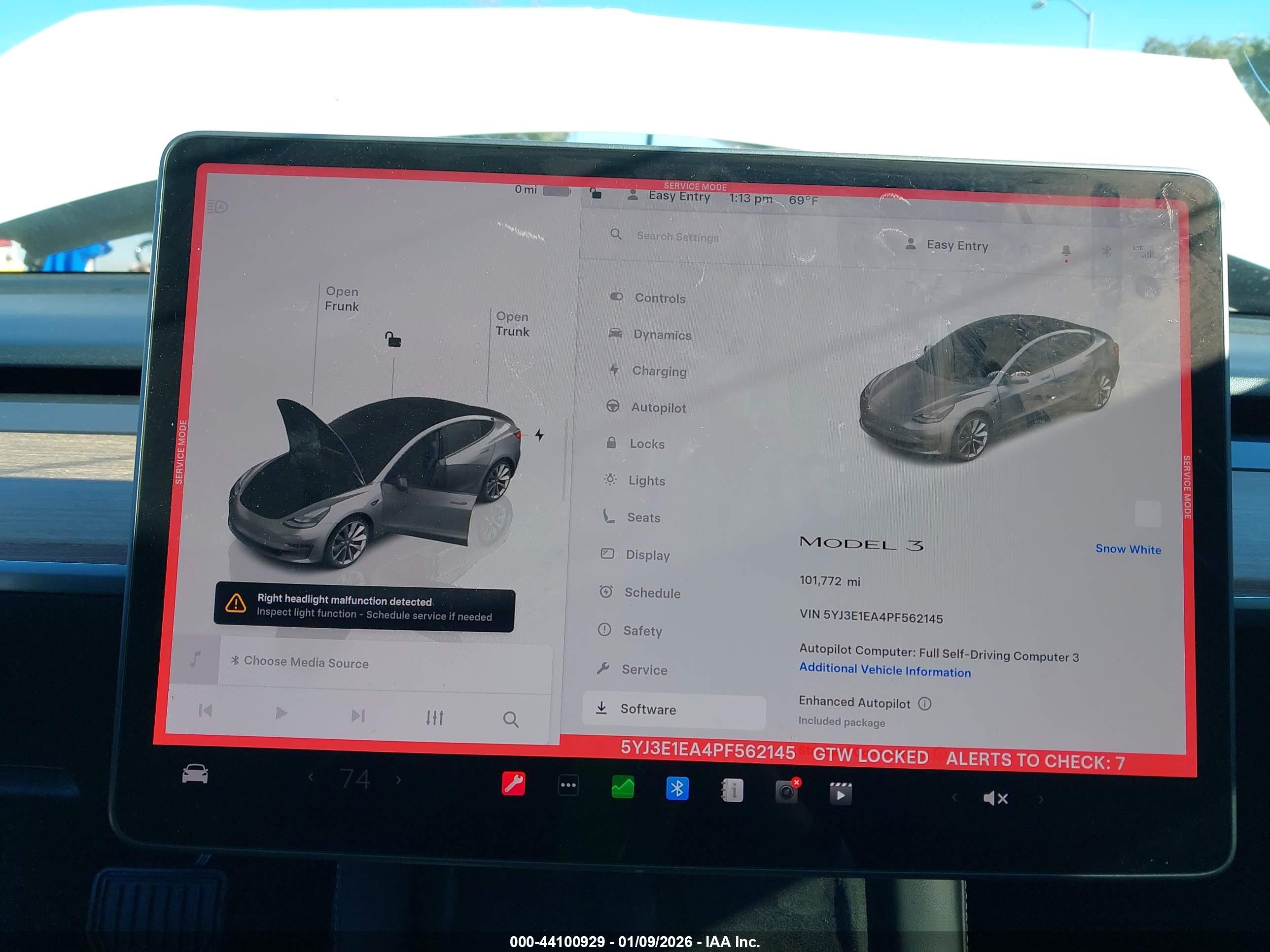 TESLA MODEL image 7