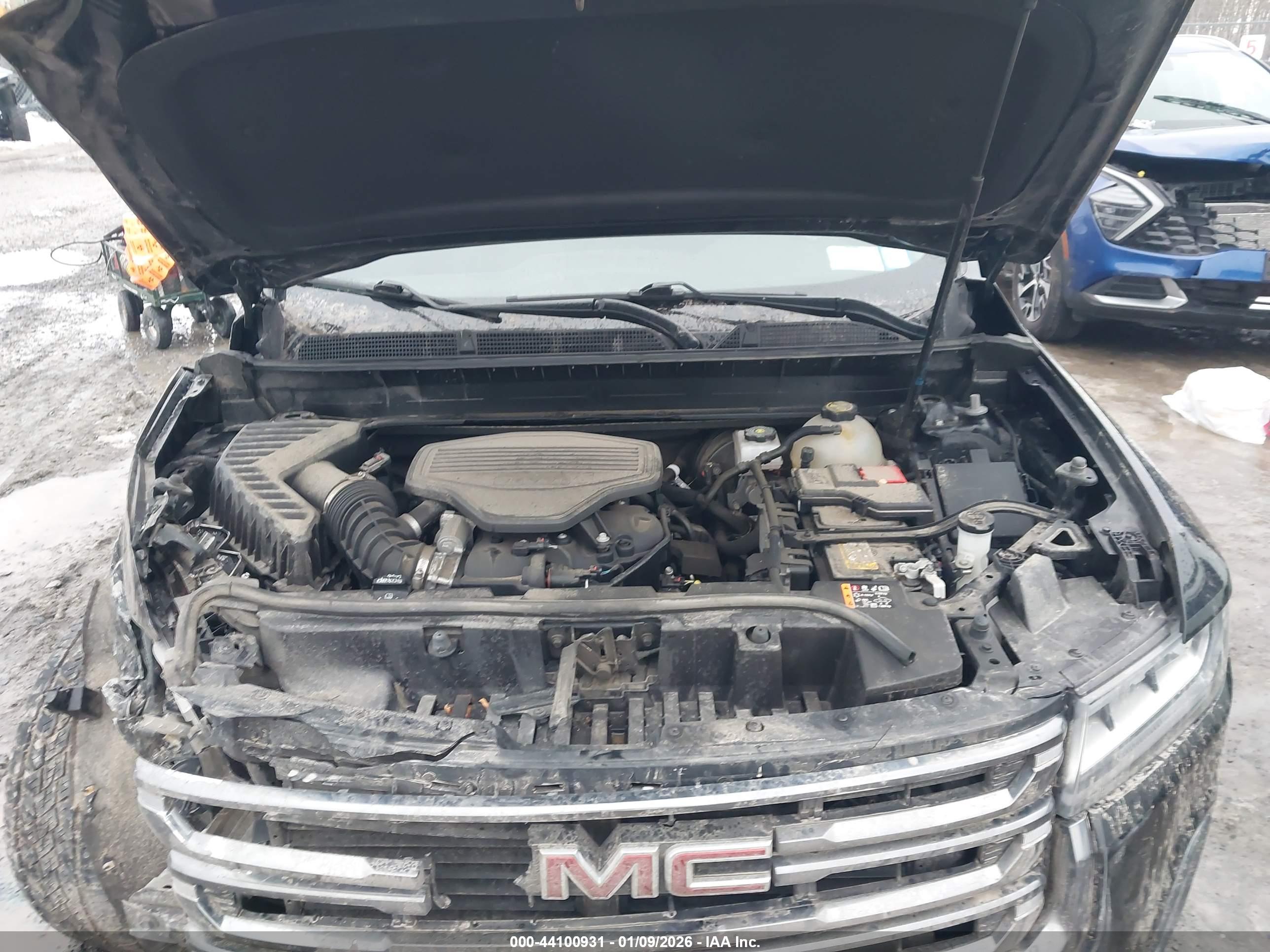 GMC ACADIA image 10