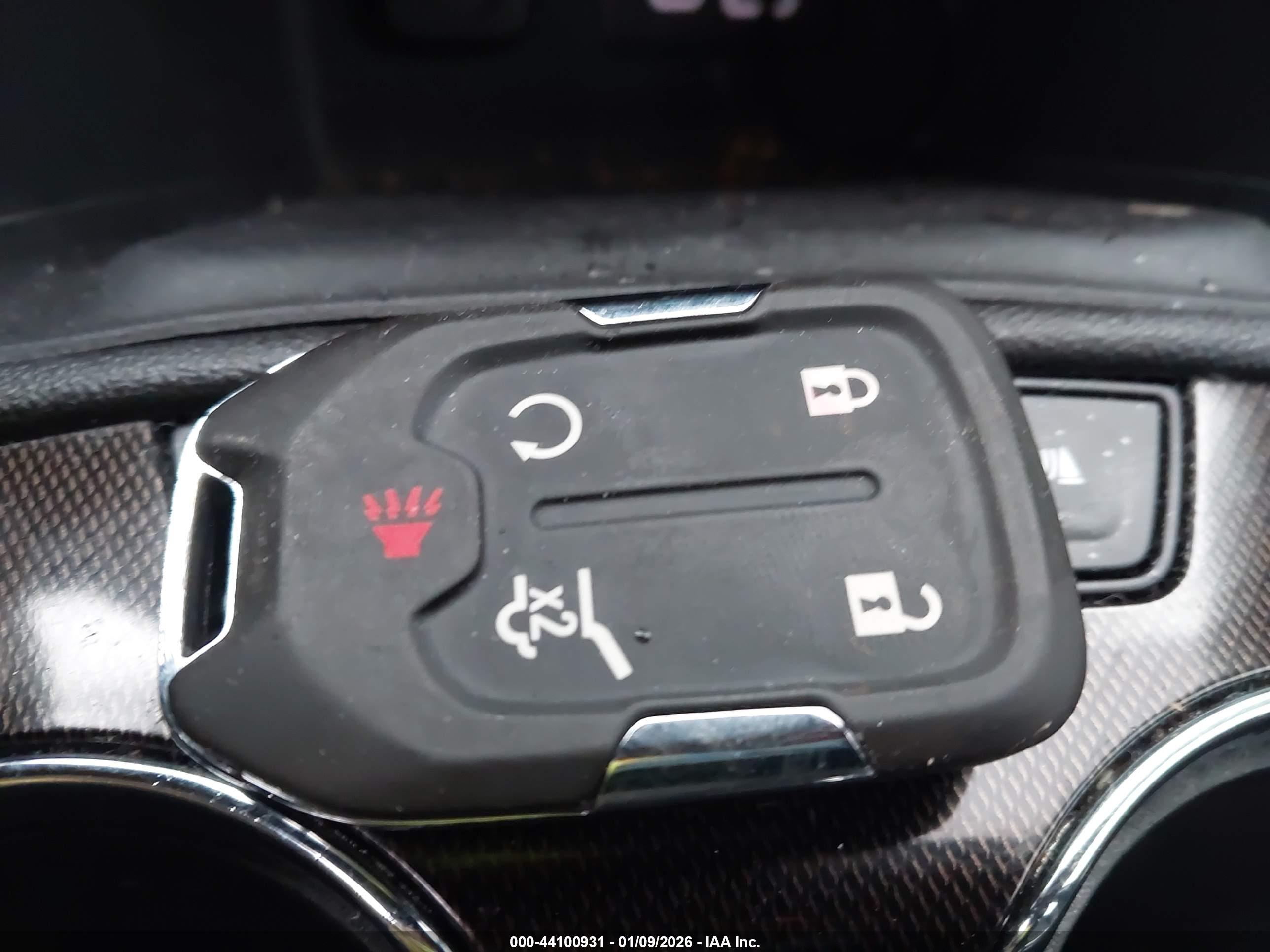GMC ACADIA image 11