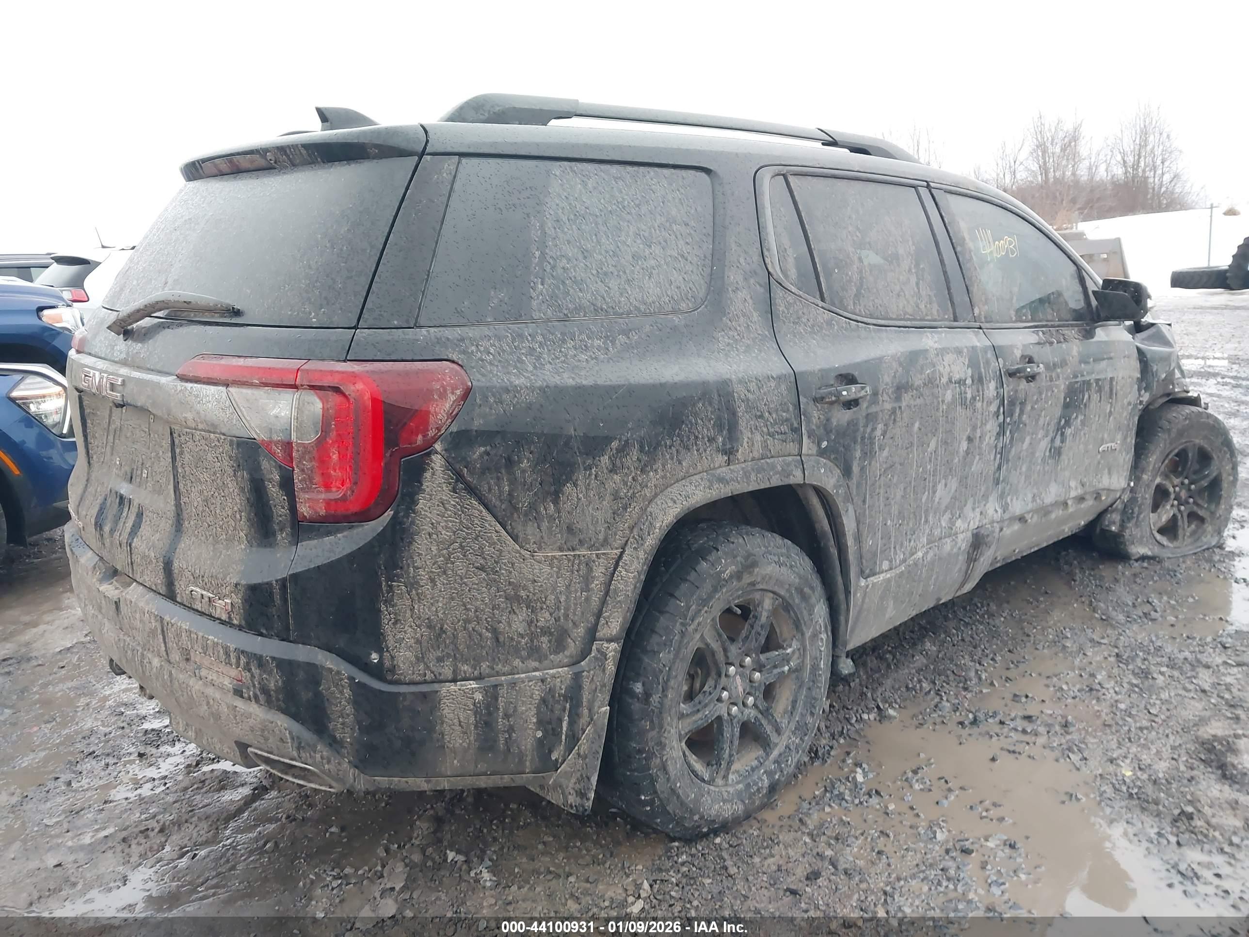 GMC ACADIA image 4
