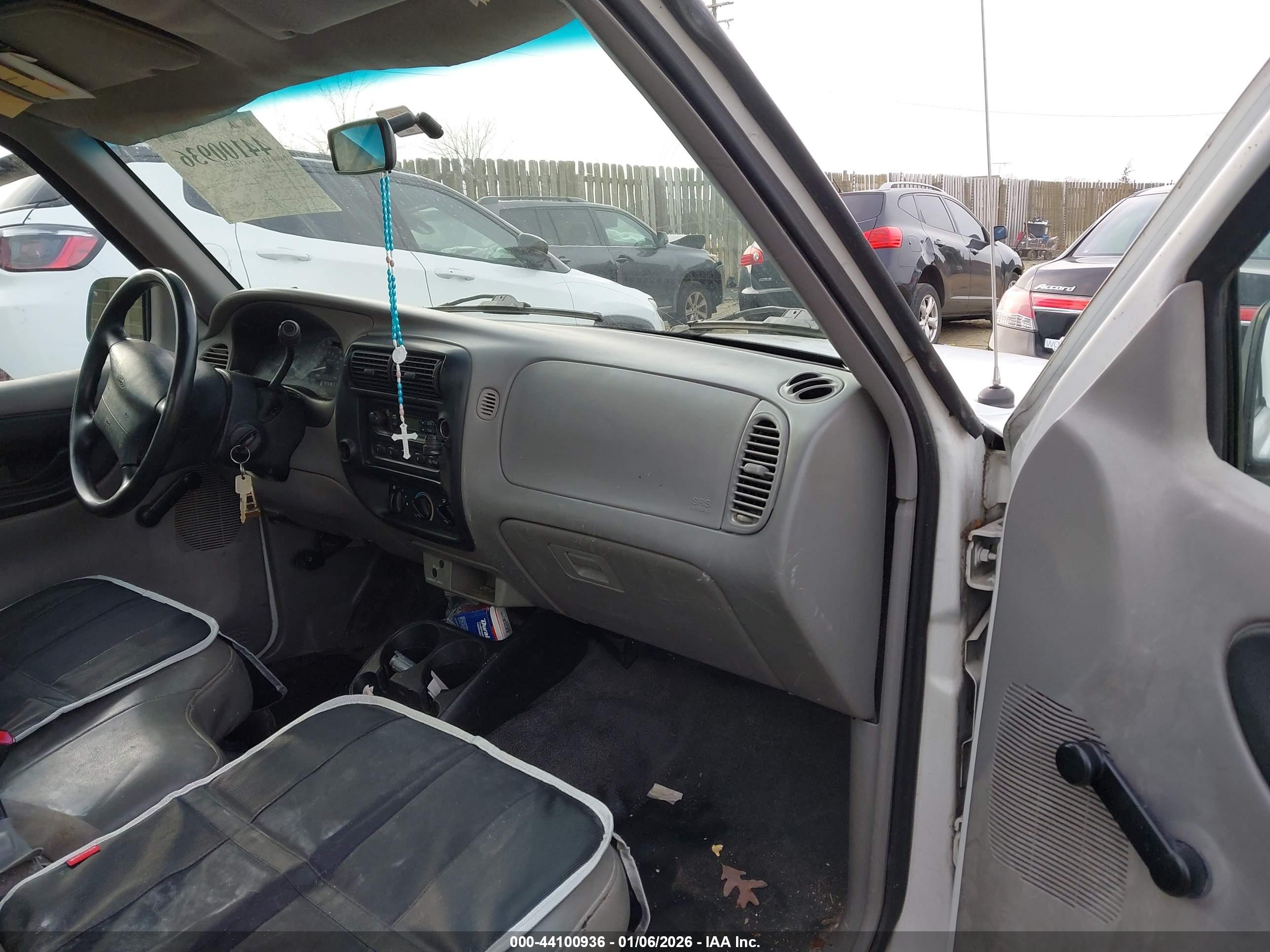 FORD RANGER image 5