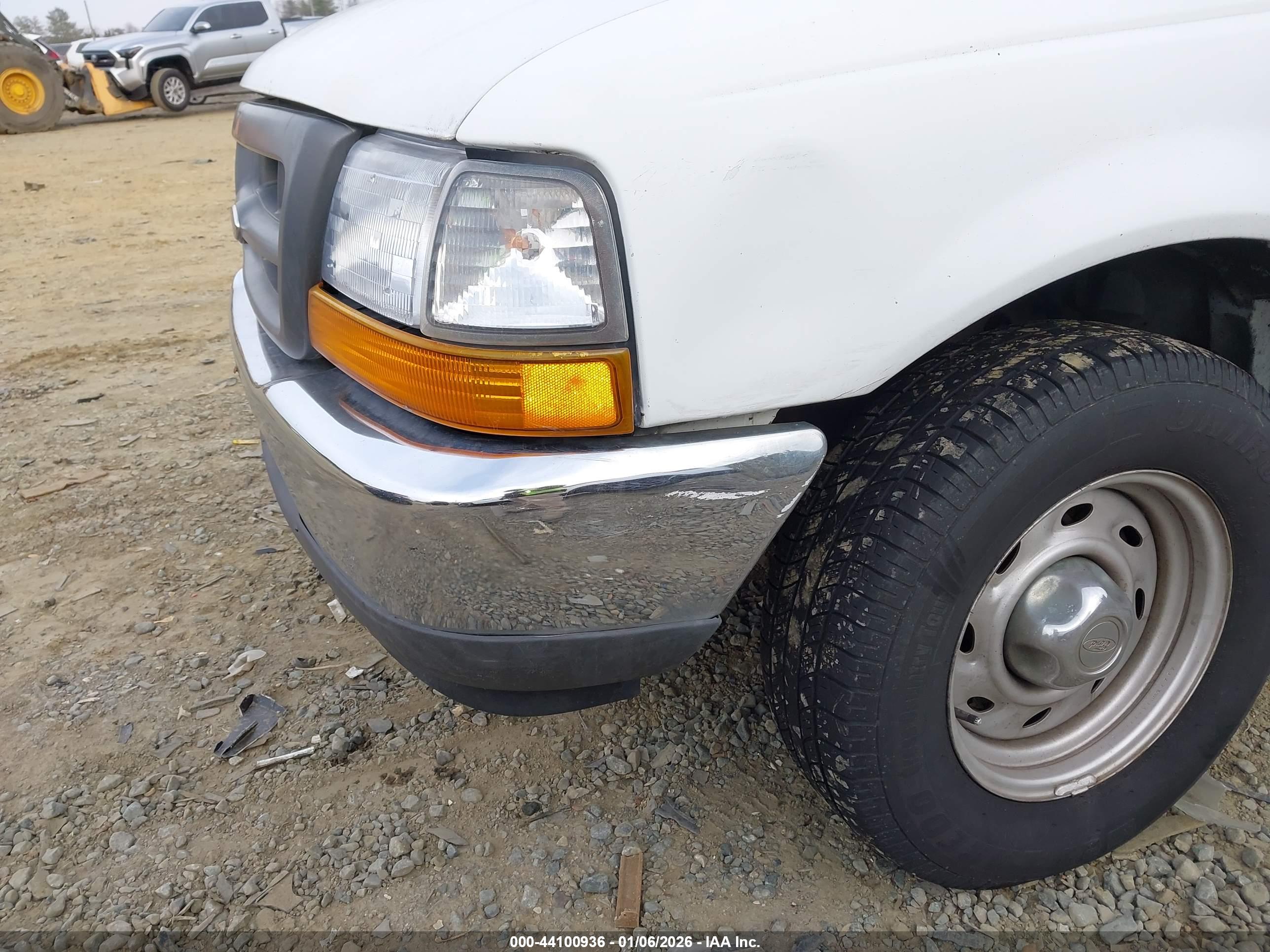 FORD RANGER image 6