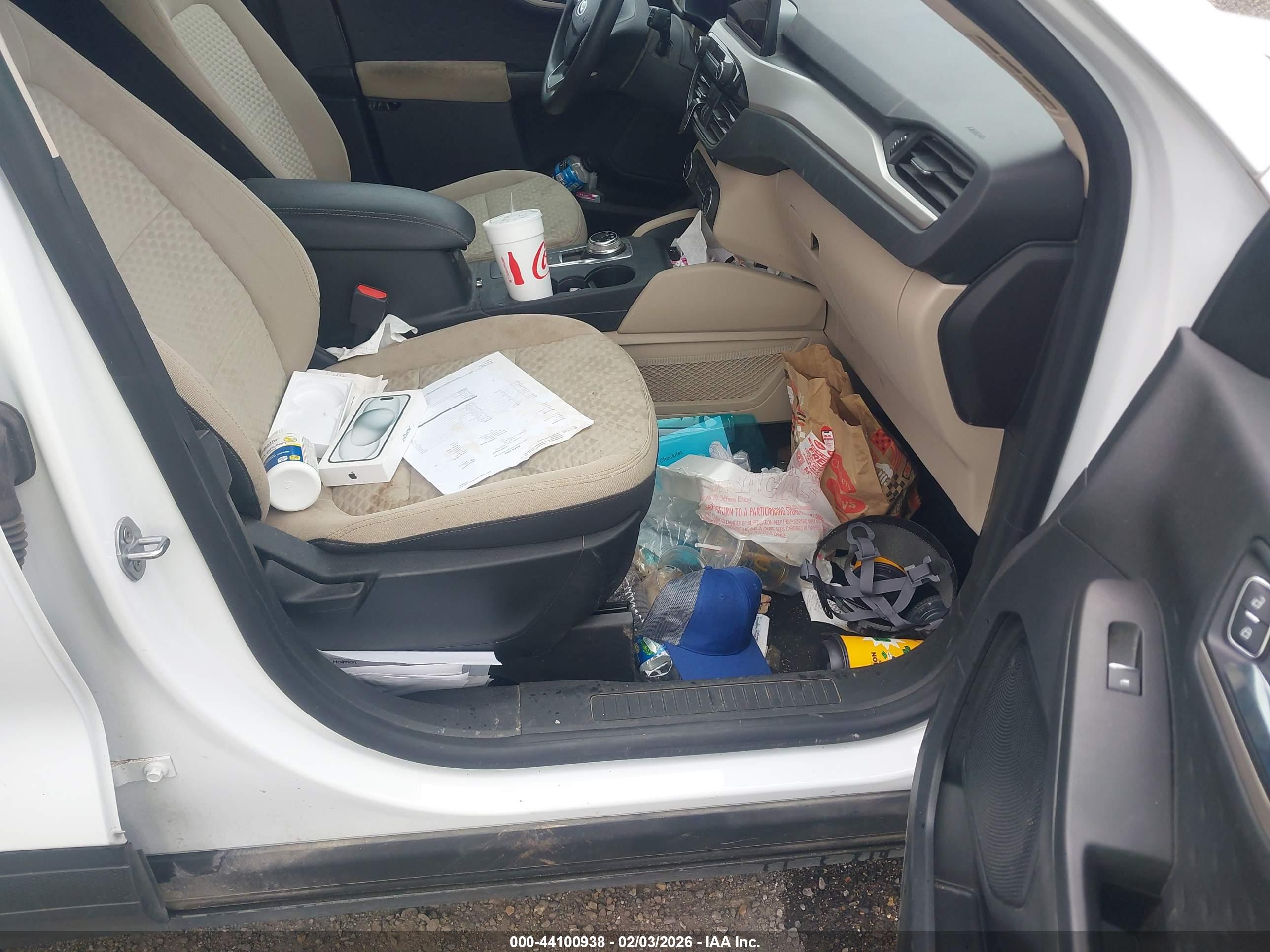 FORD ESCAPE image 5