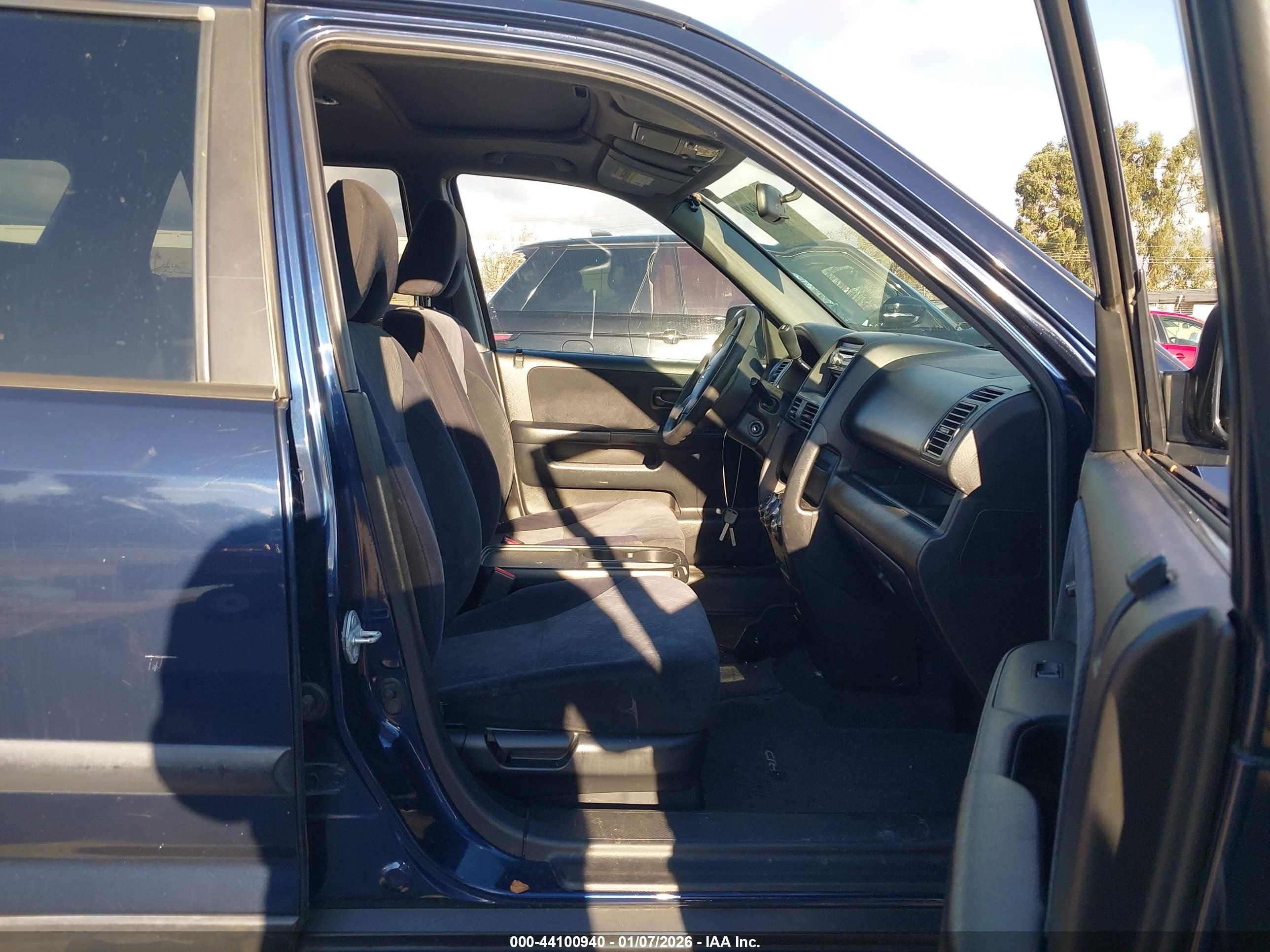 HONDA CR-V image 5