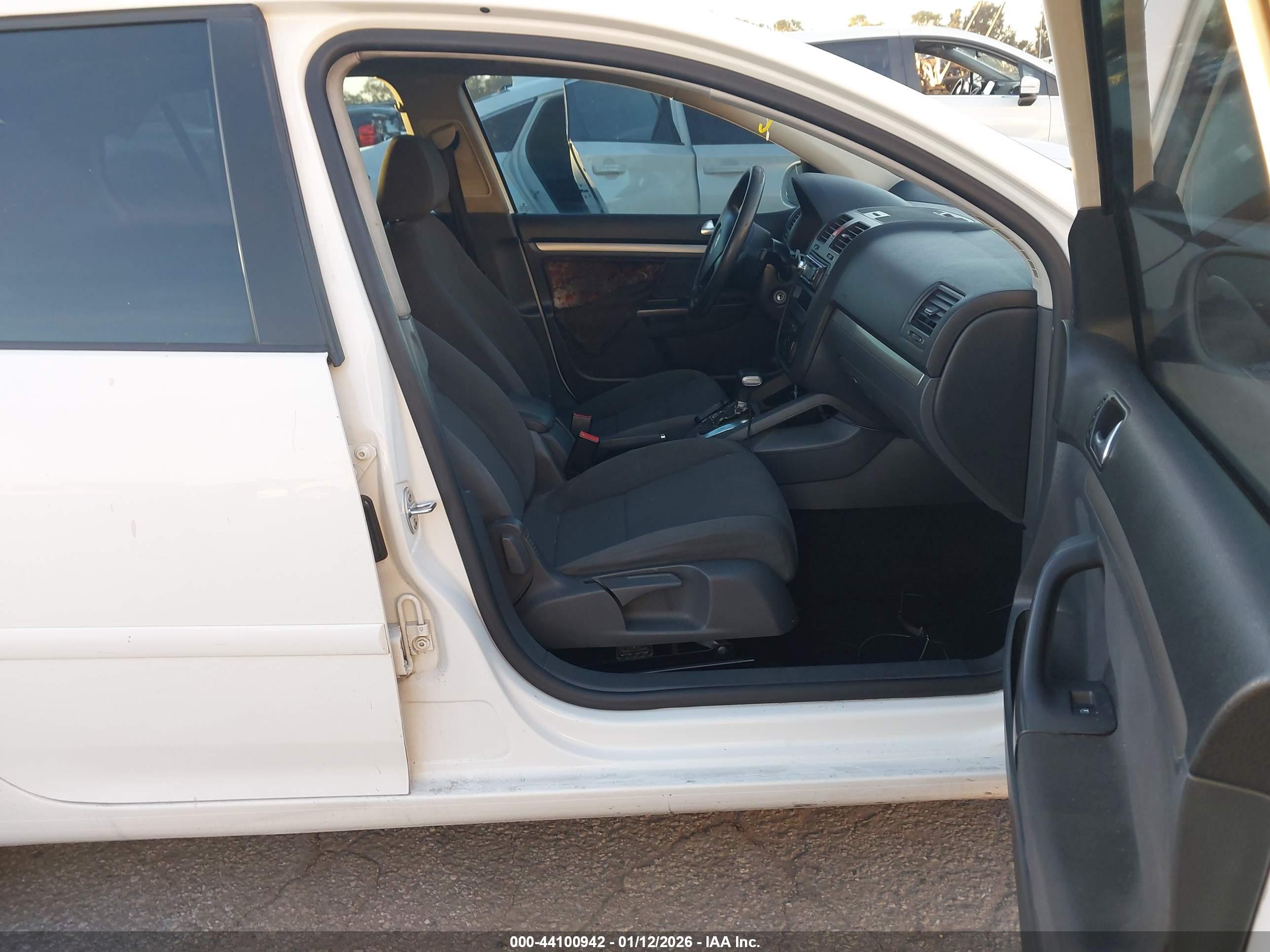 VOLKSWAGEN RABBIT image 5