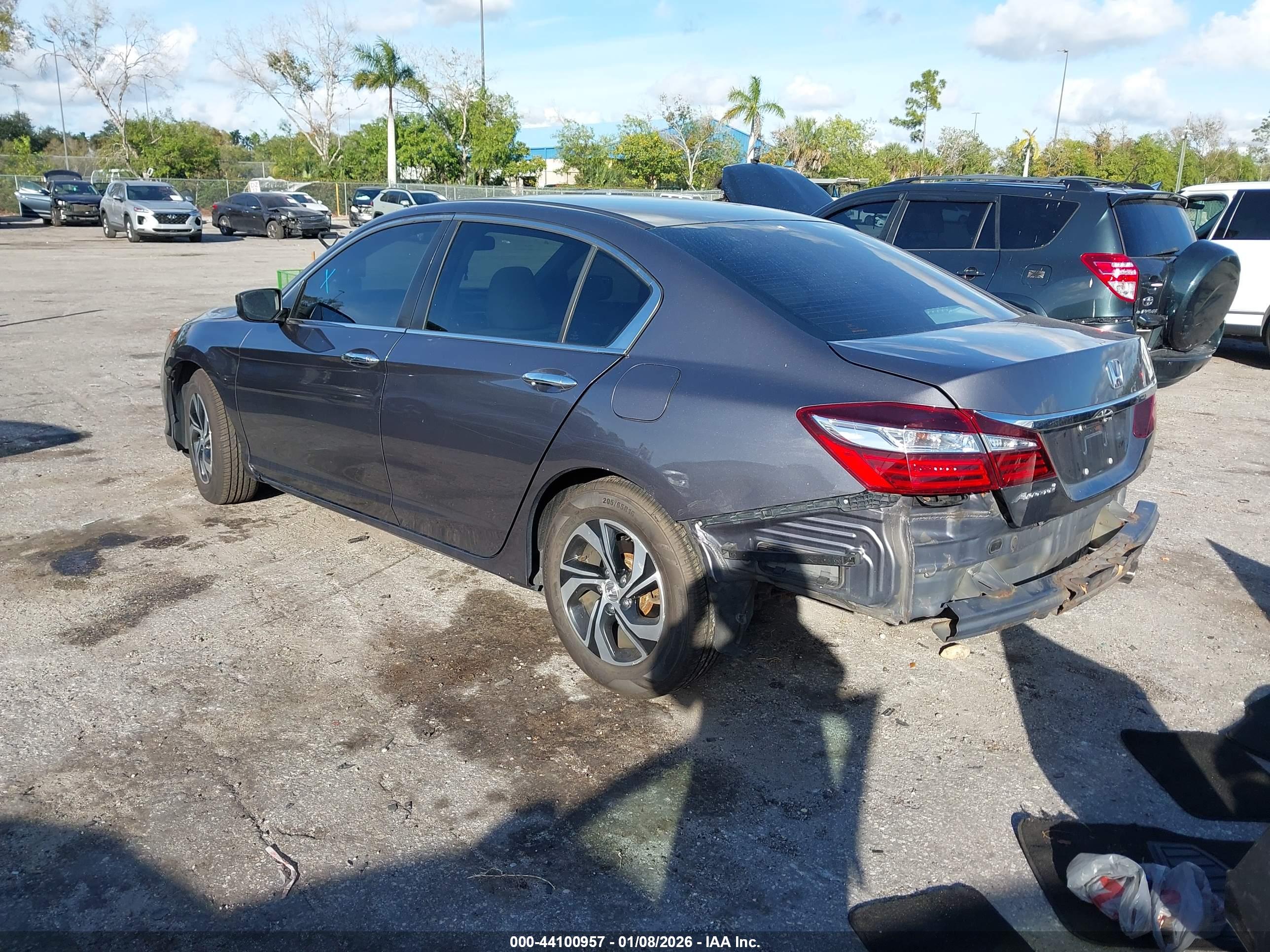 HONDA ACCORD image 3