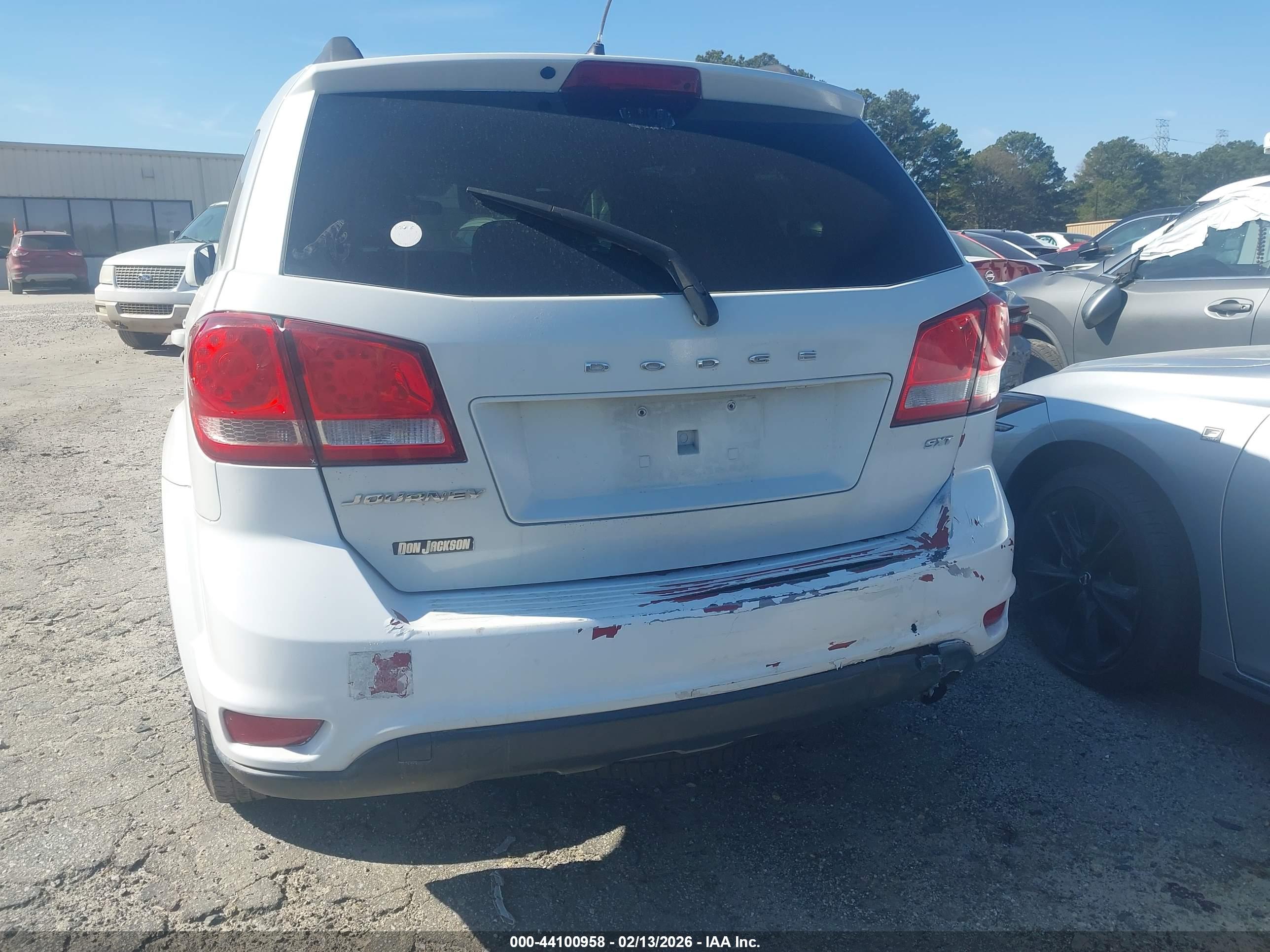 DODGE JOURNEY image 6
