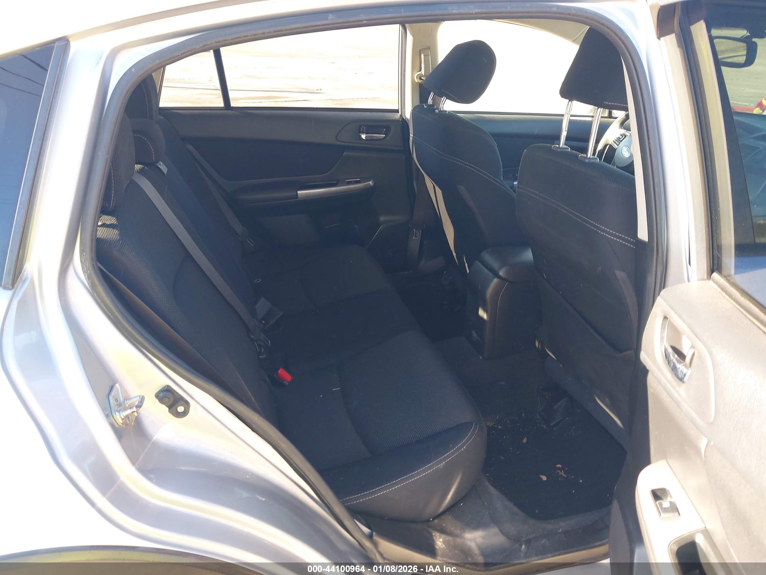 SUBARU XV image 8