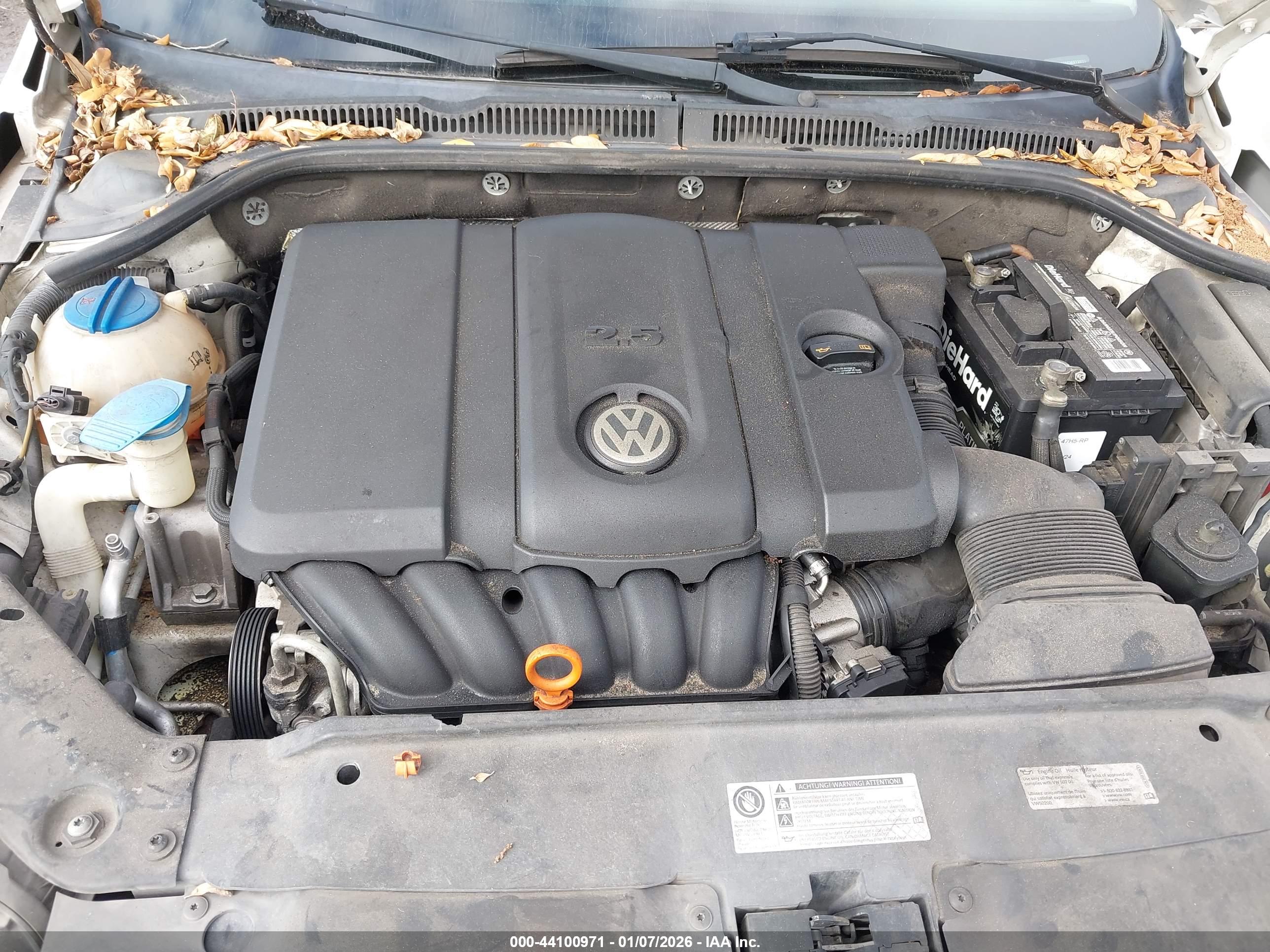 VOLKSWAGEN JETTA image 10