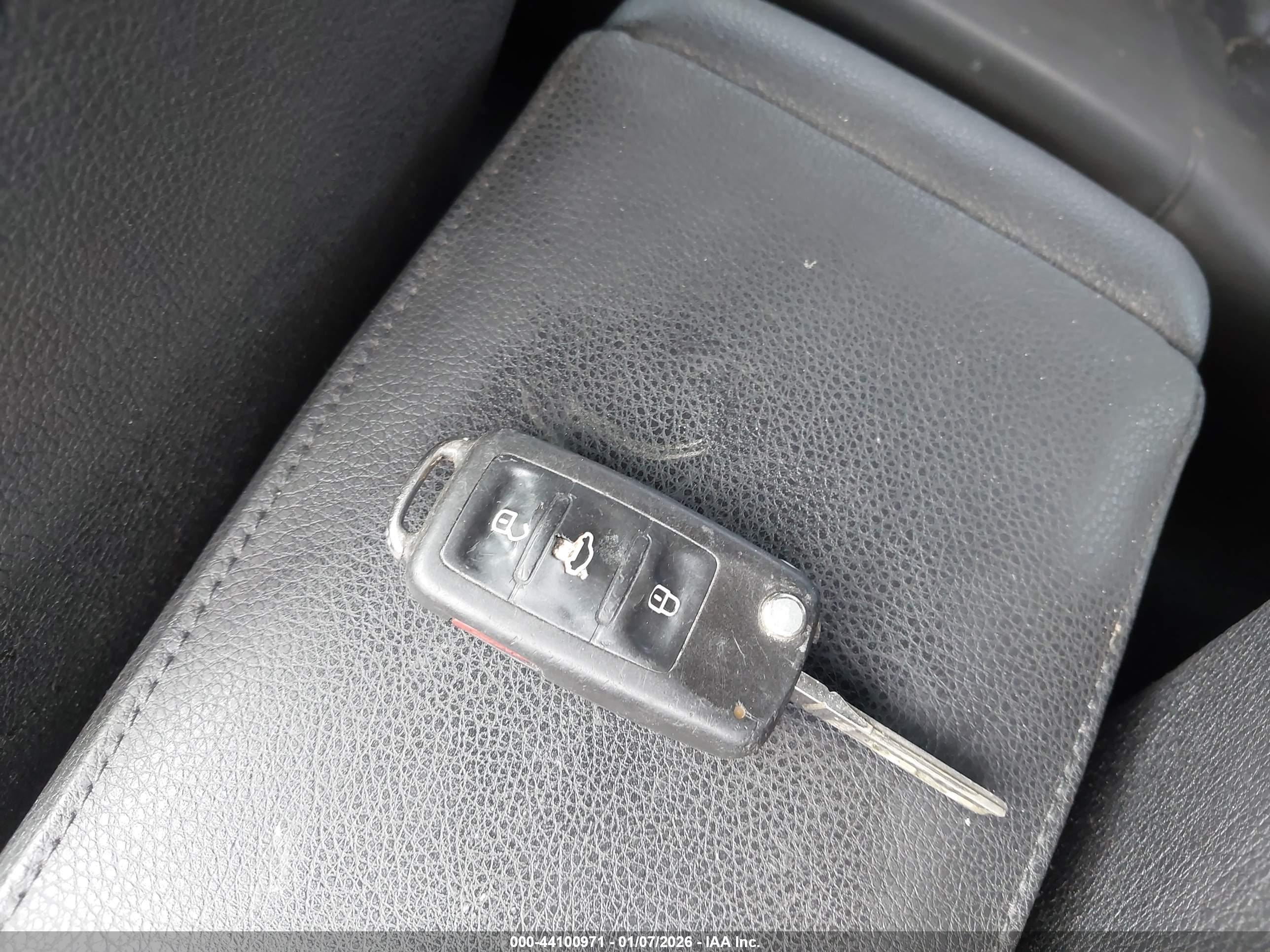 VOLKSWAGEN JETTA image 11