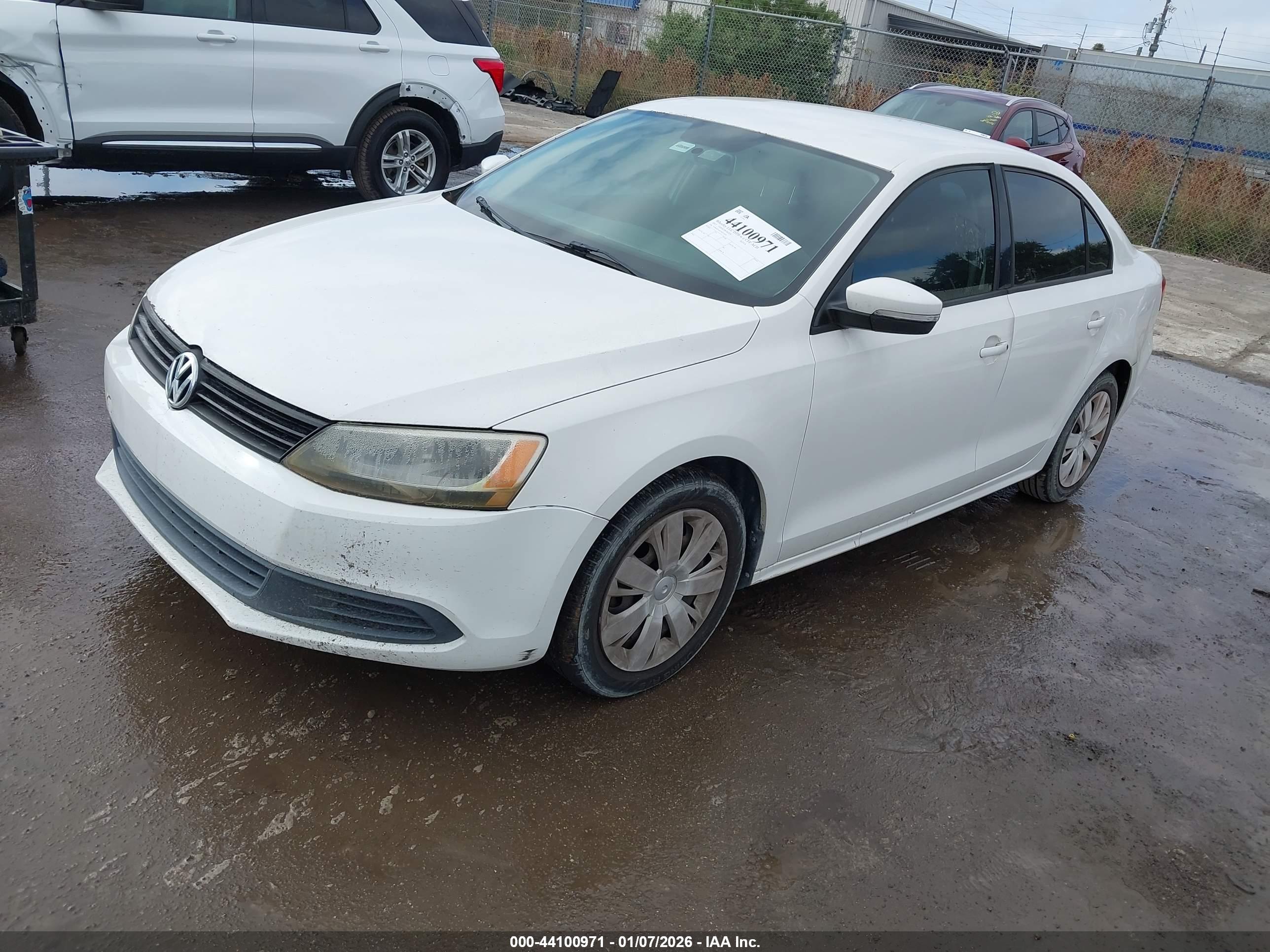 VOLKSWAGEN JETTA image 2