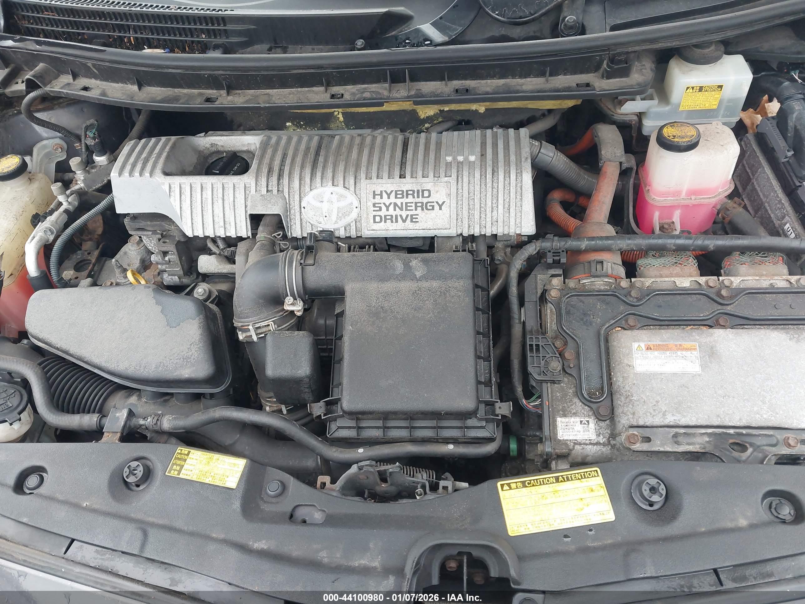 TOYOTA PRIUS image 10