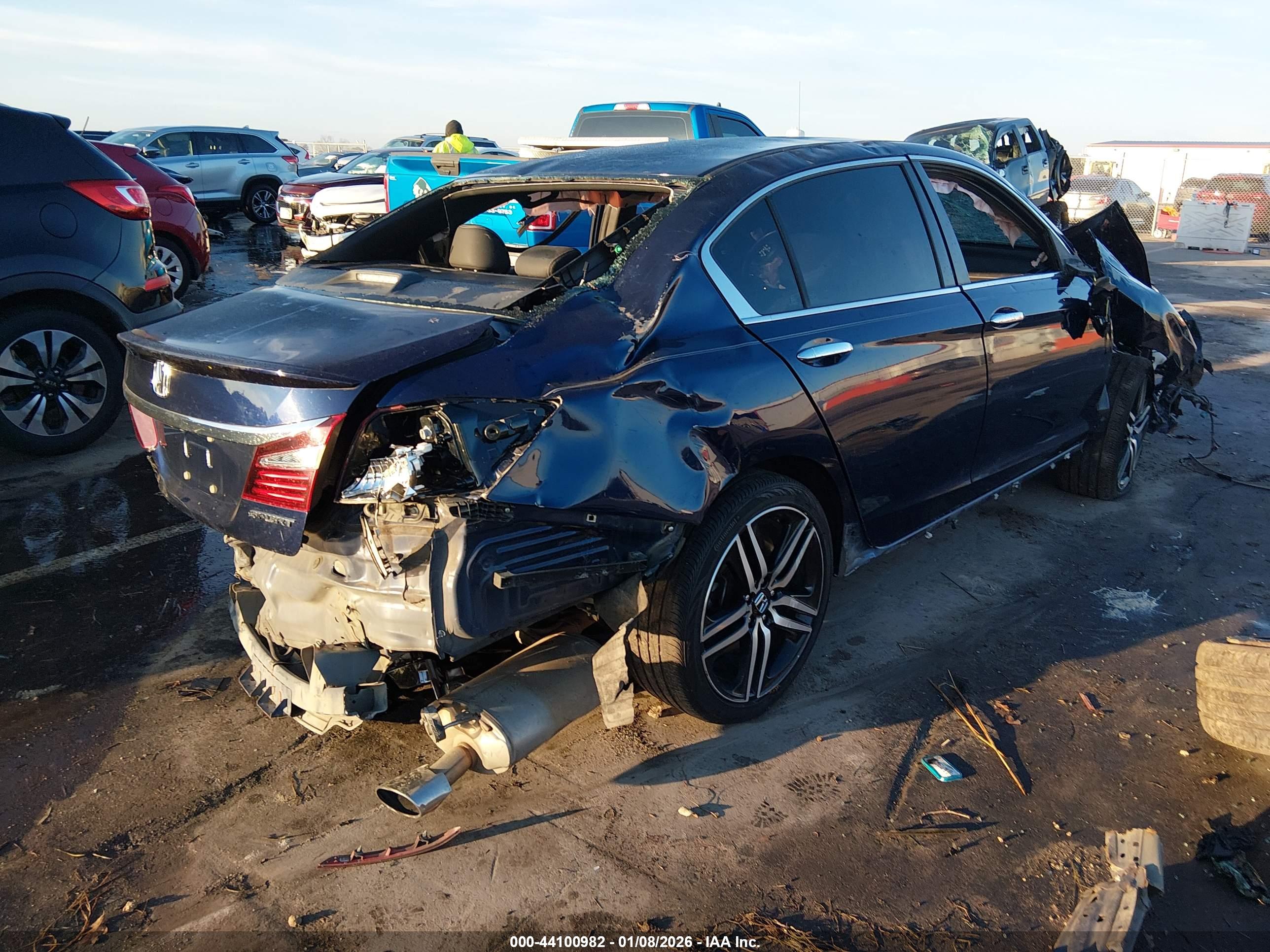 HONDA ACCORD image 4