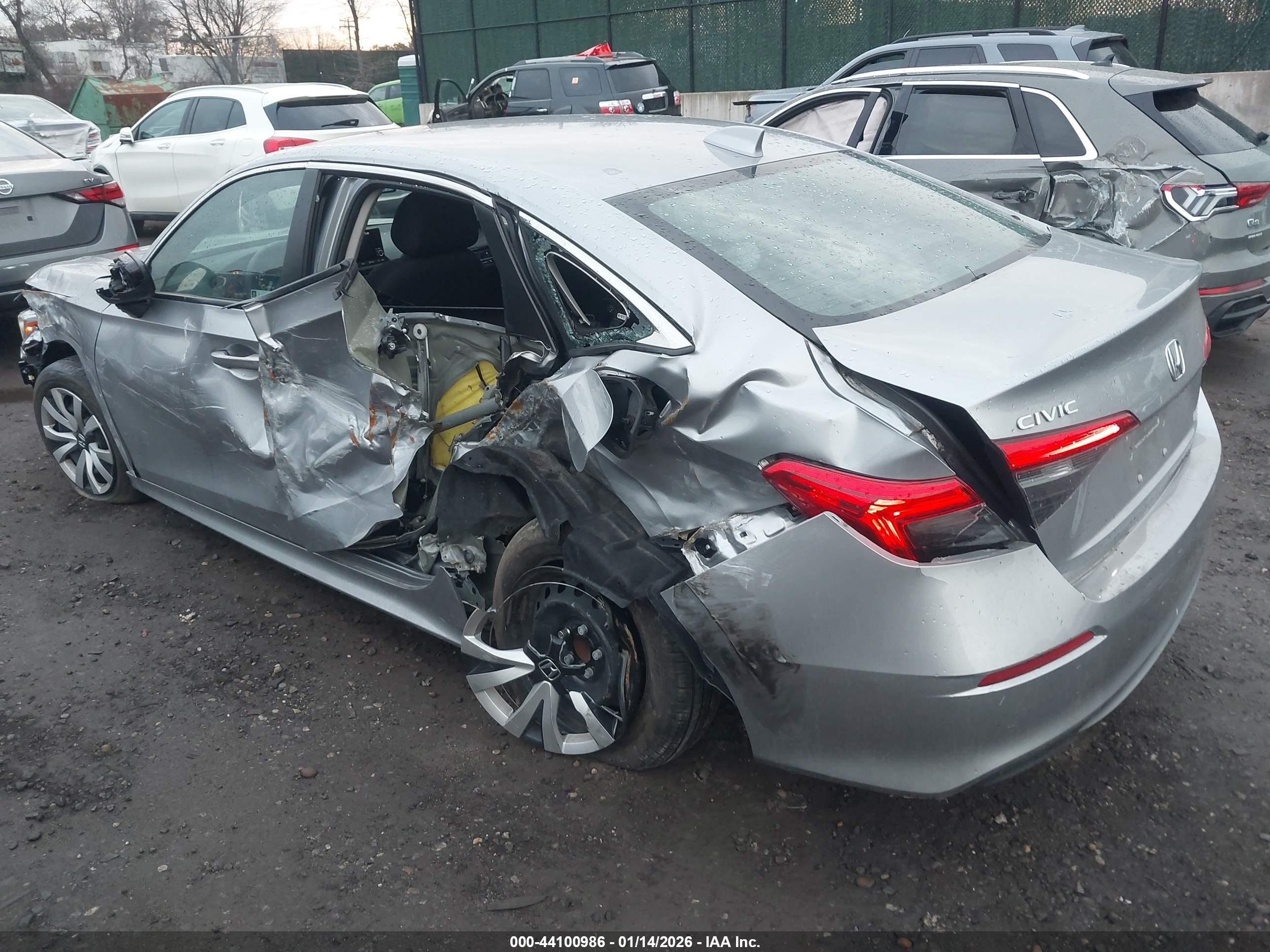 HONDA CIVIC image 3