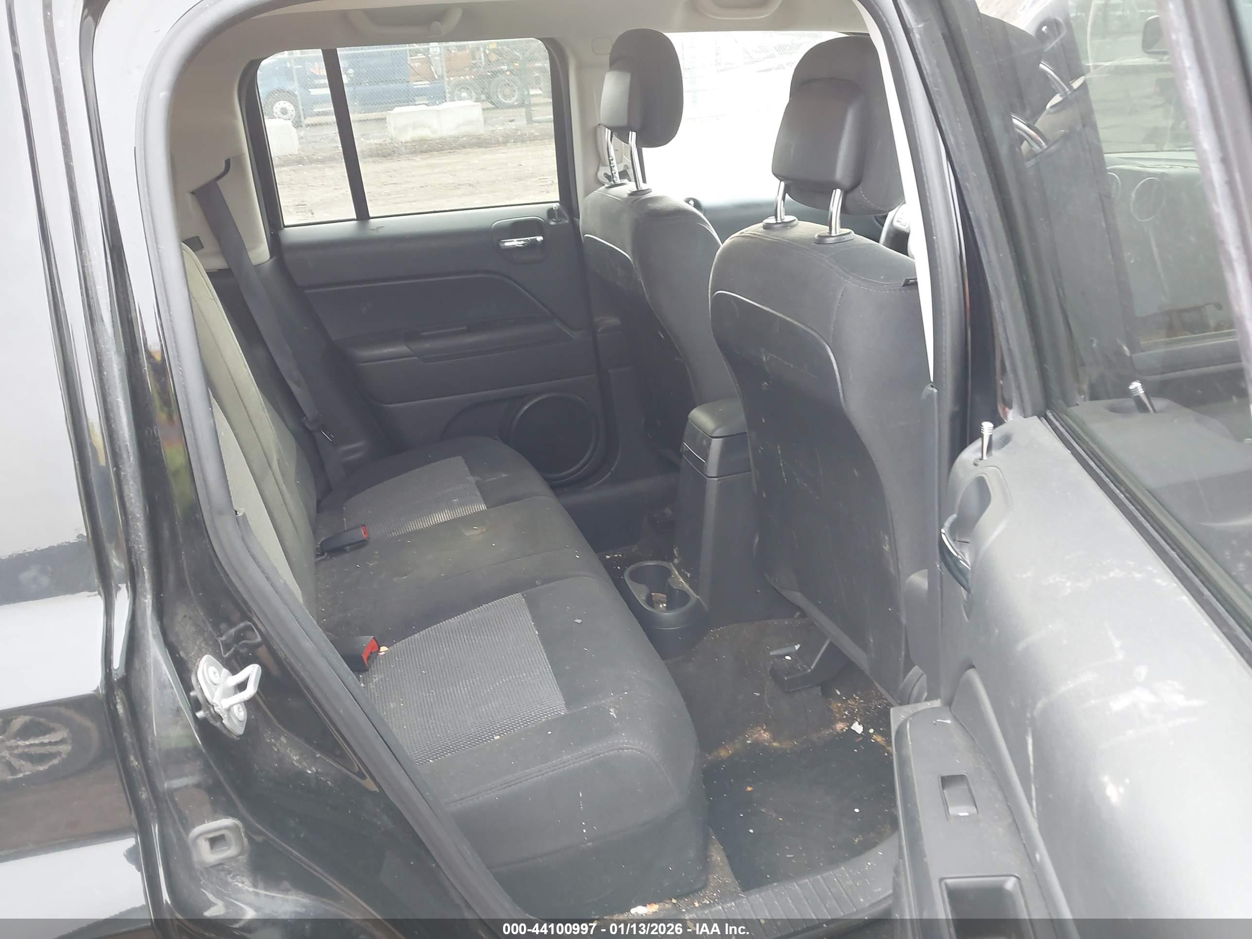 JEEP PATRIOT image 8