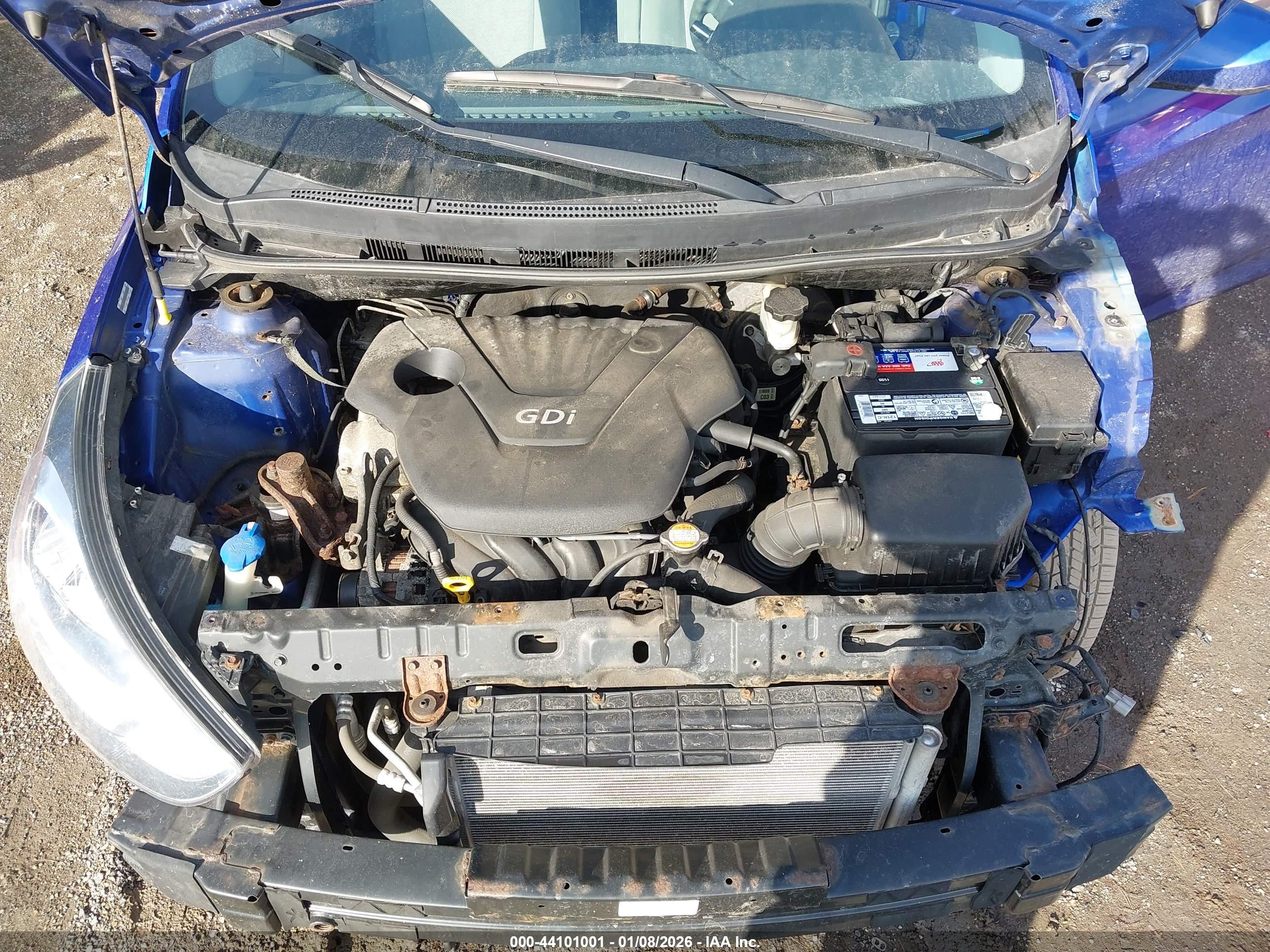HYUNDAI ACCENT image 10