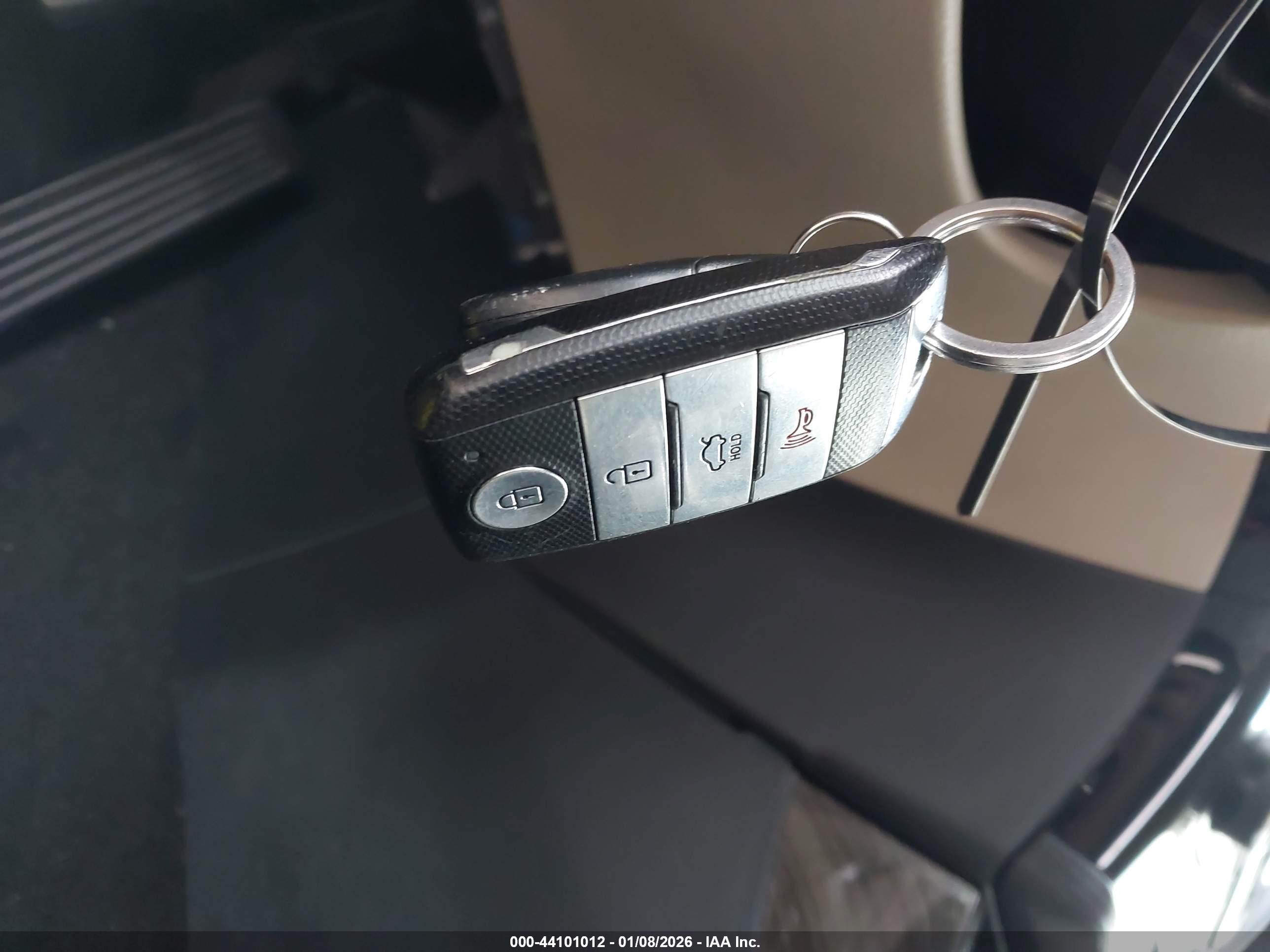 KIA OPTIMA image 11