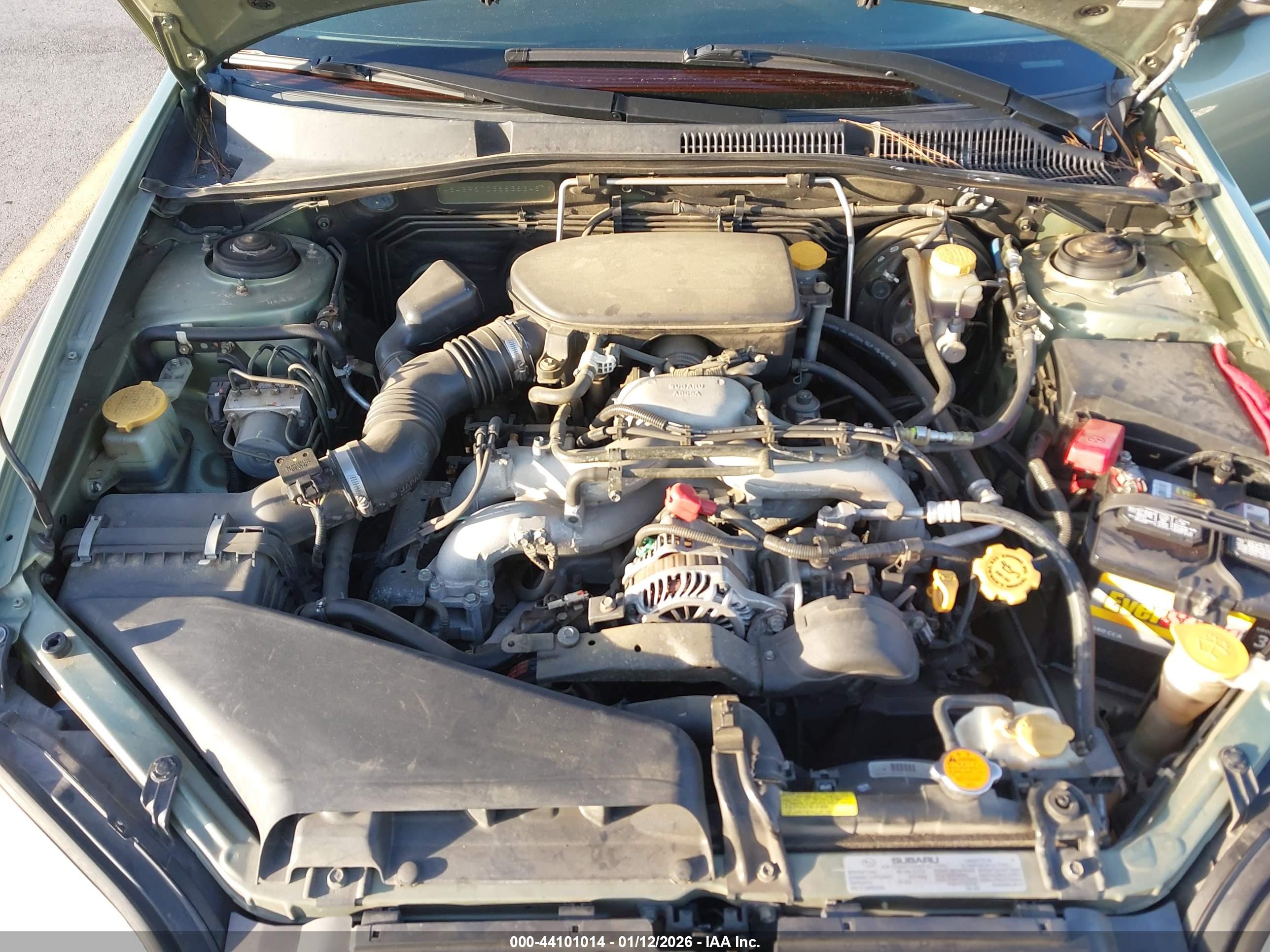 SUBARU OUTBACK image 10