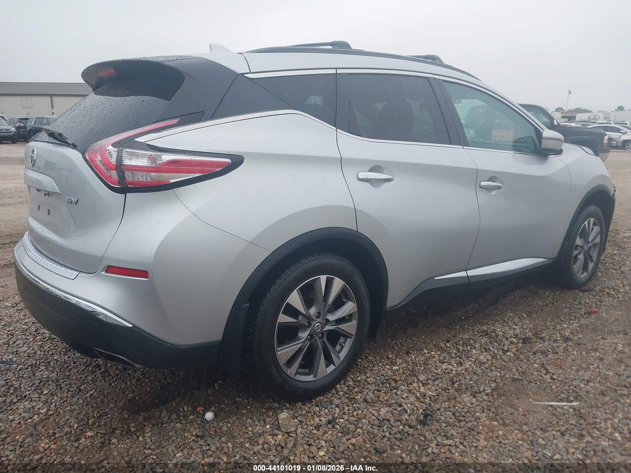 NISSAN MURANO image 4