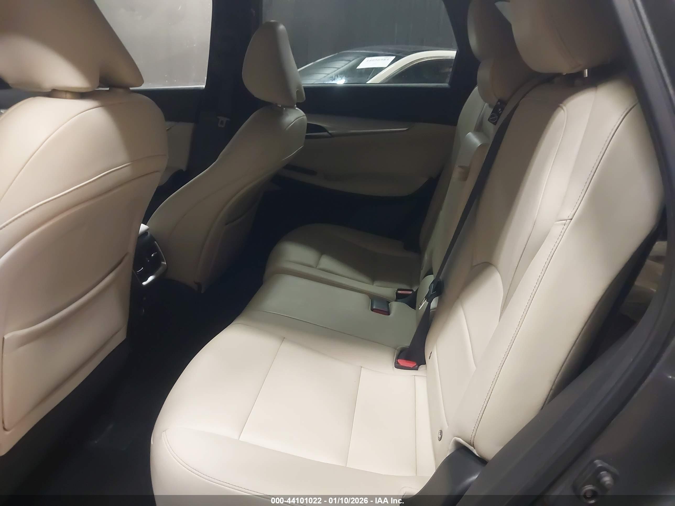 INFINITI QX50 image 8