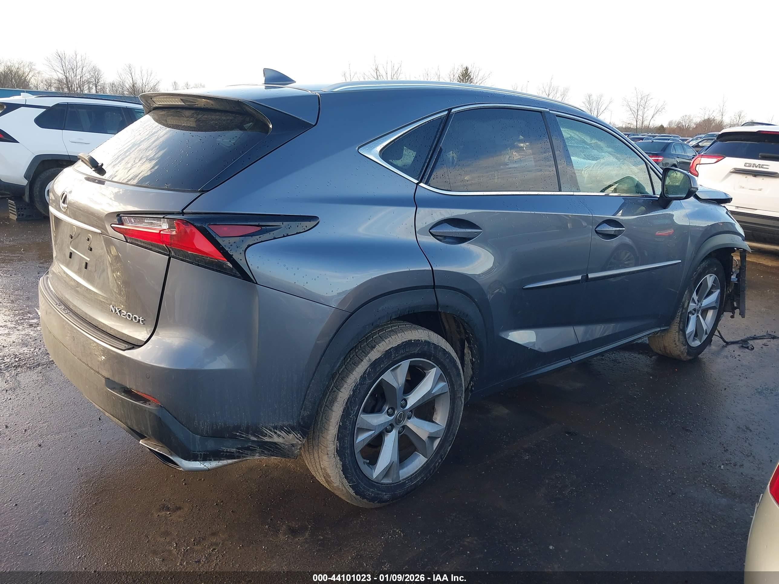 LEXUS NX image 4