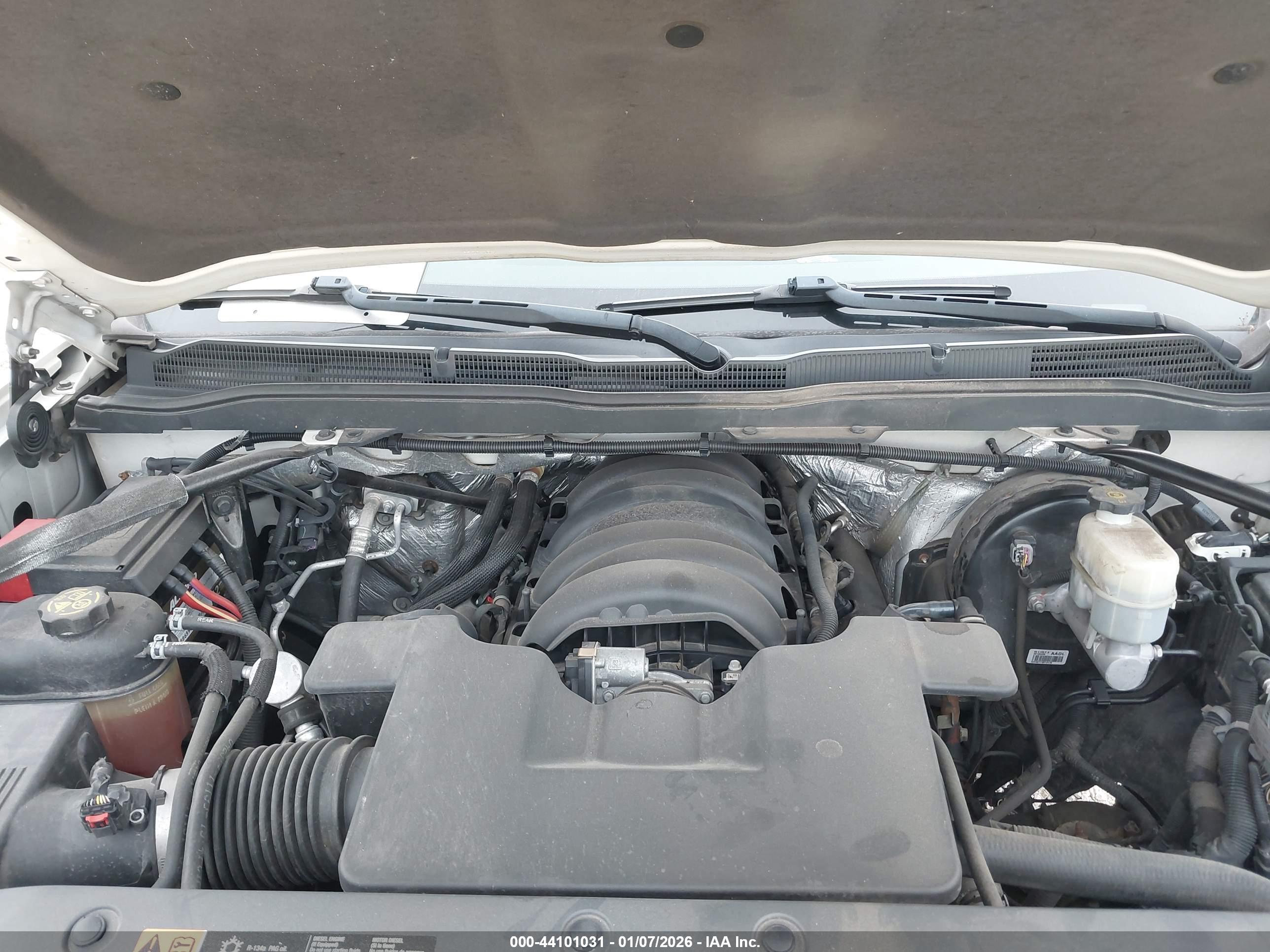 CHEVROLET SILVERADO image 10