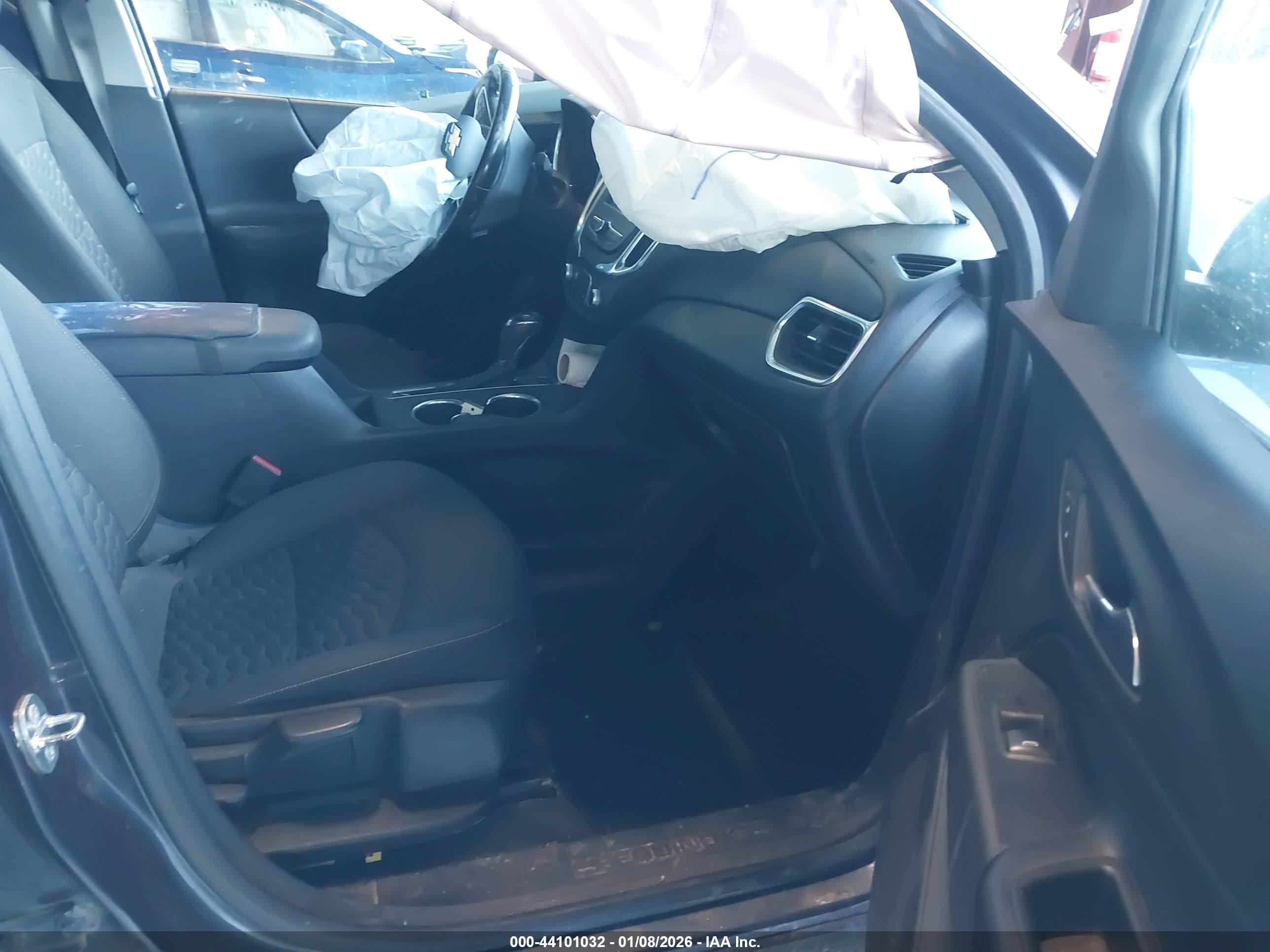 CHEVROLET EQUINOX image 5