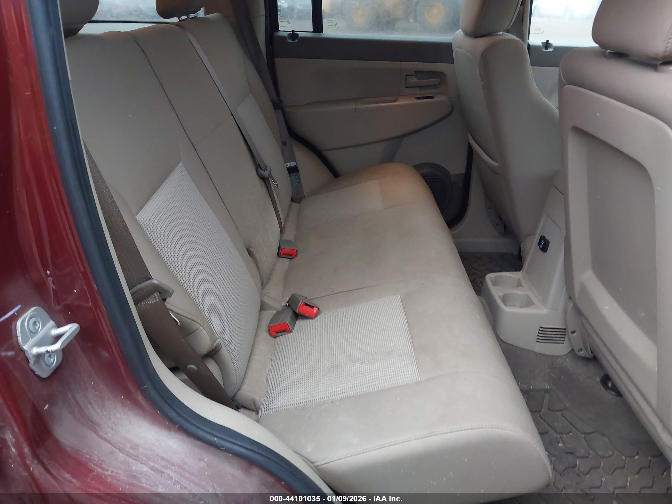 JEEP LIBERTY image 8
