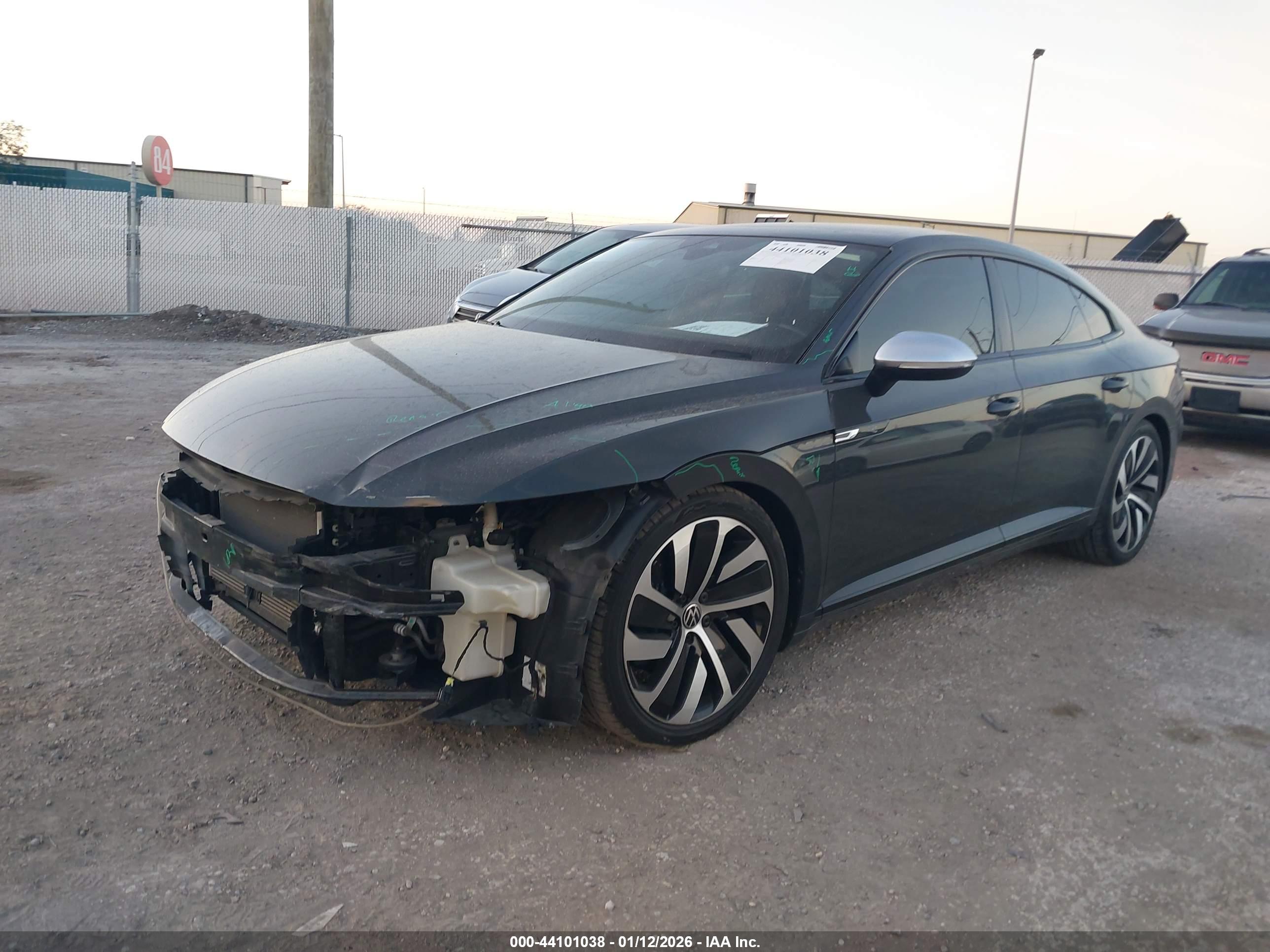 VOLKSWAGEN ARTEON image 2