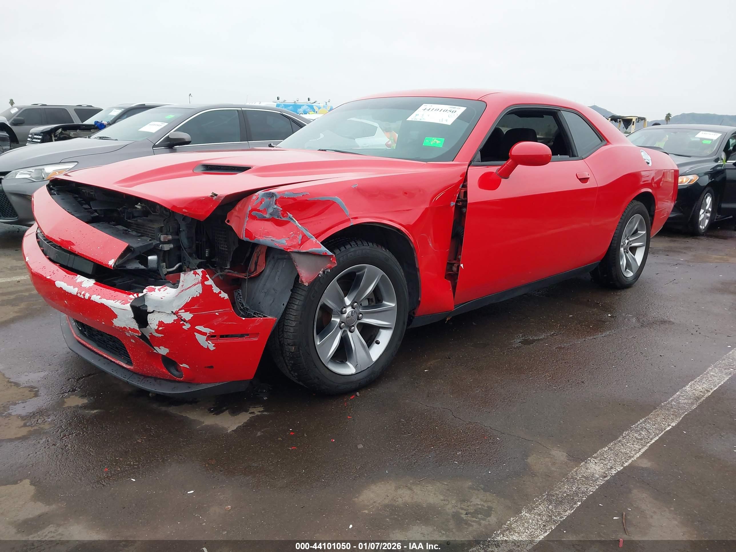 DODGE CHALLENGER image 2