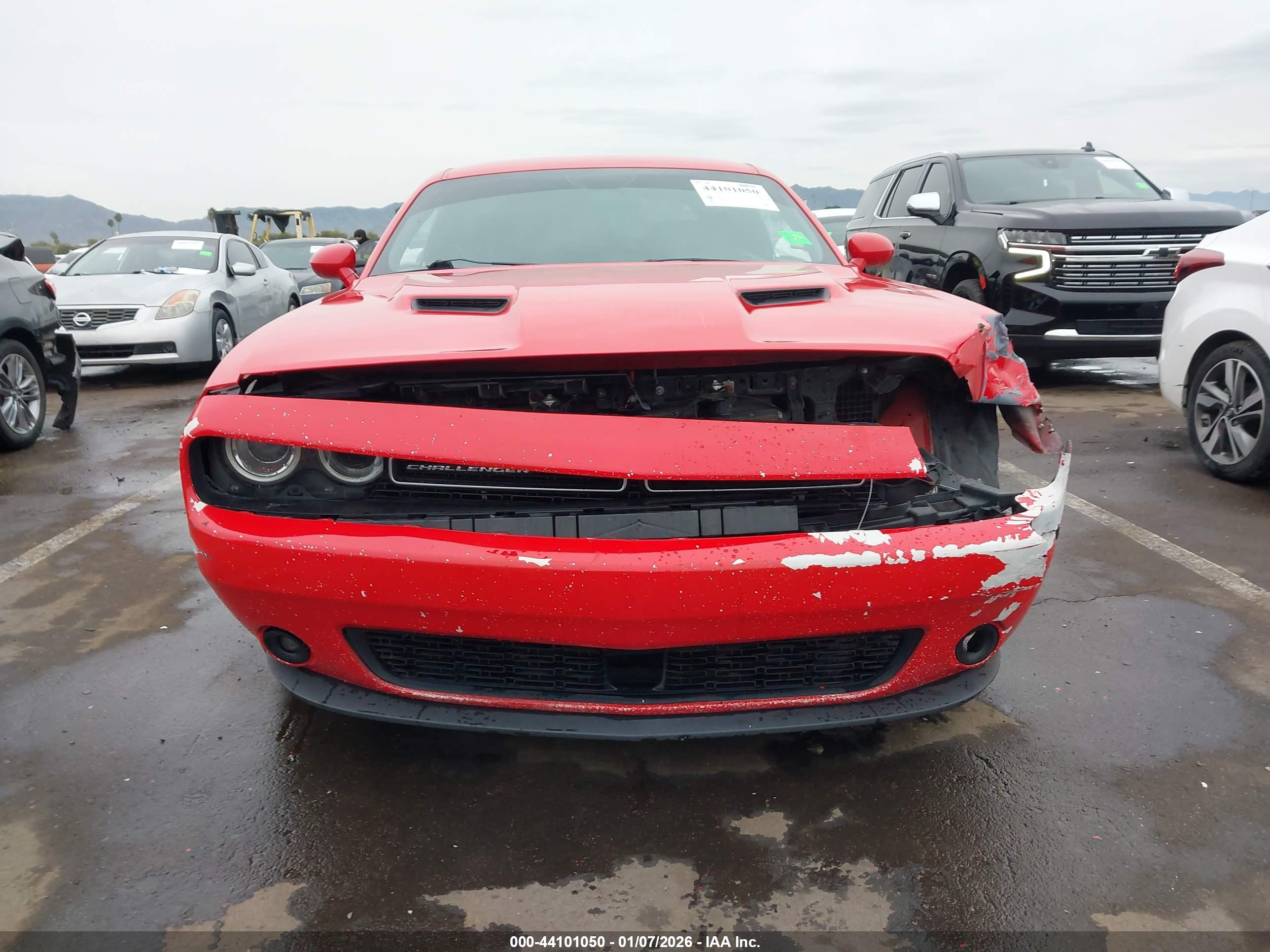 DODGE CHALLENGER image 6