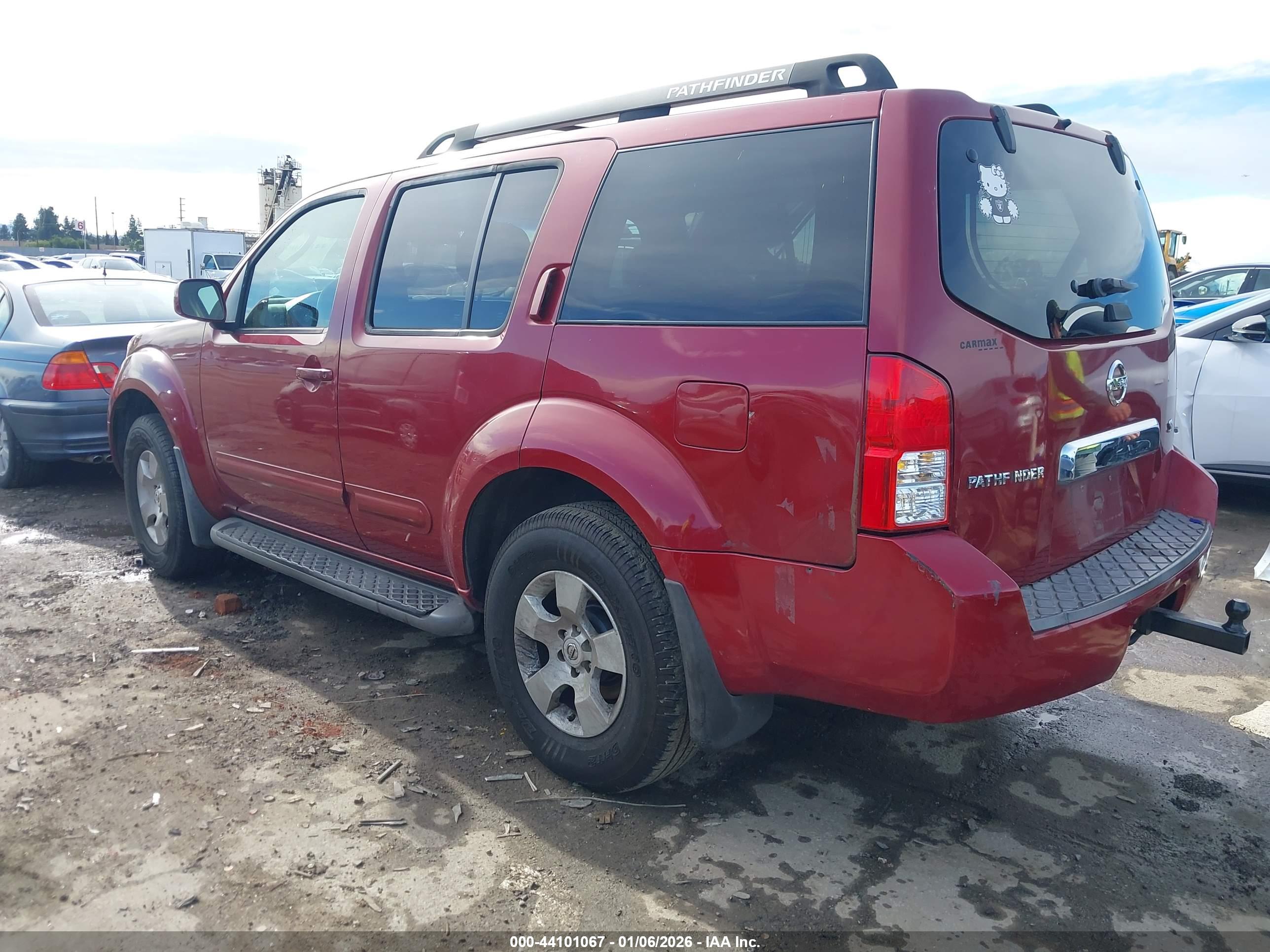 NISSAN PATHFINDER image 3