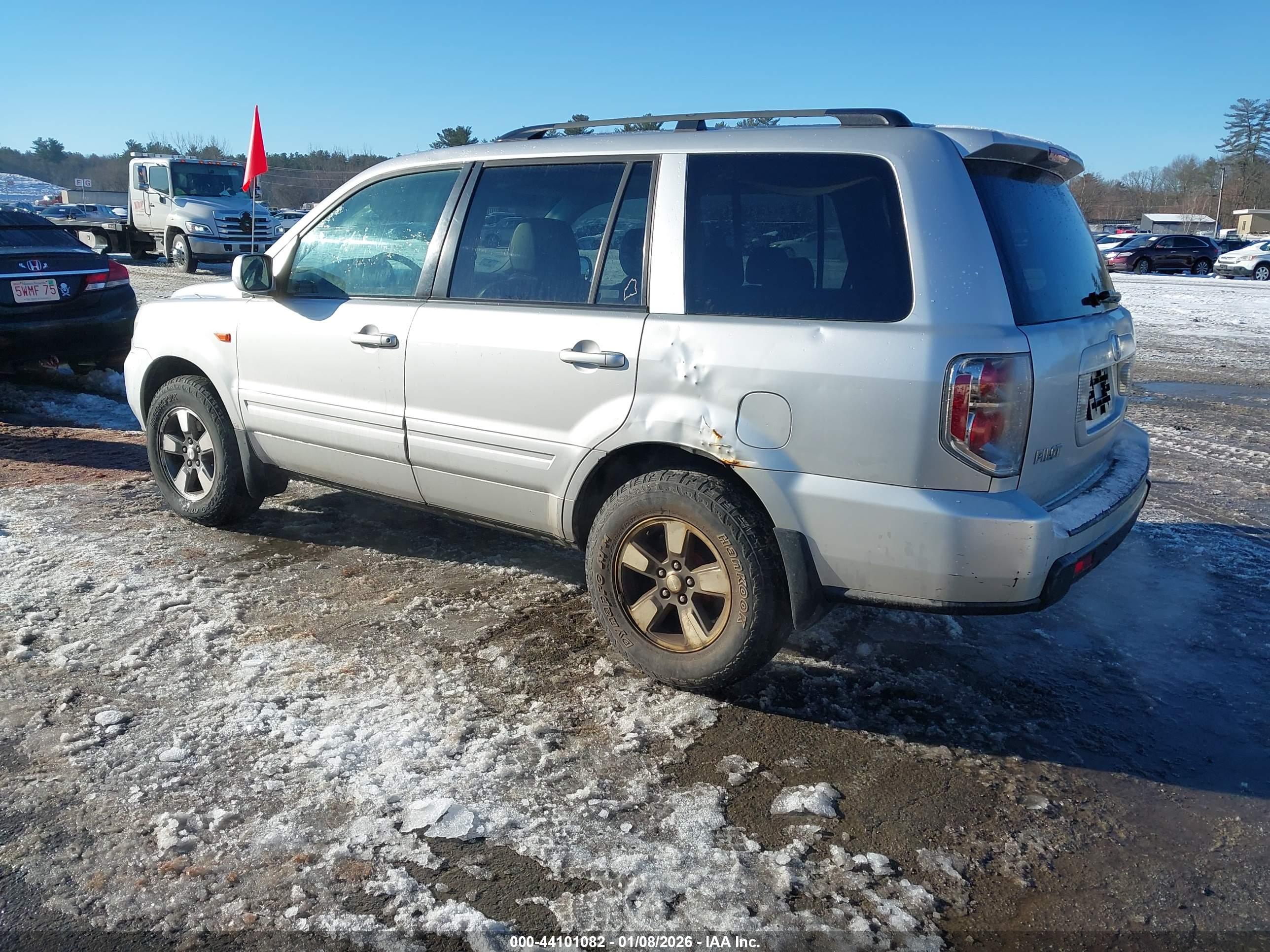 HONDA PILOT image 3