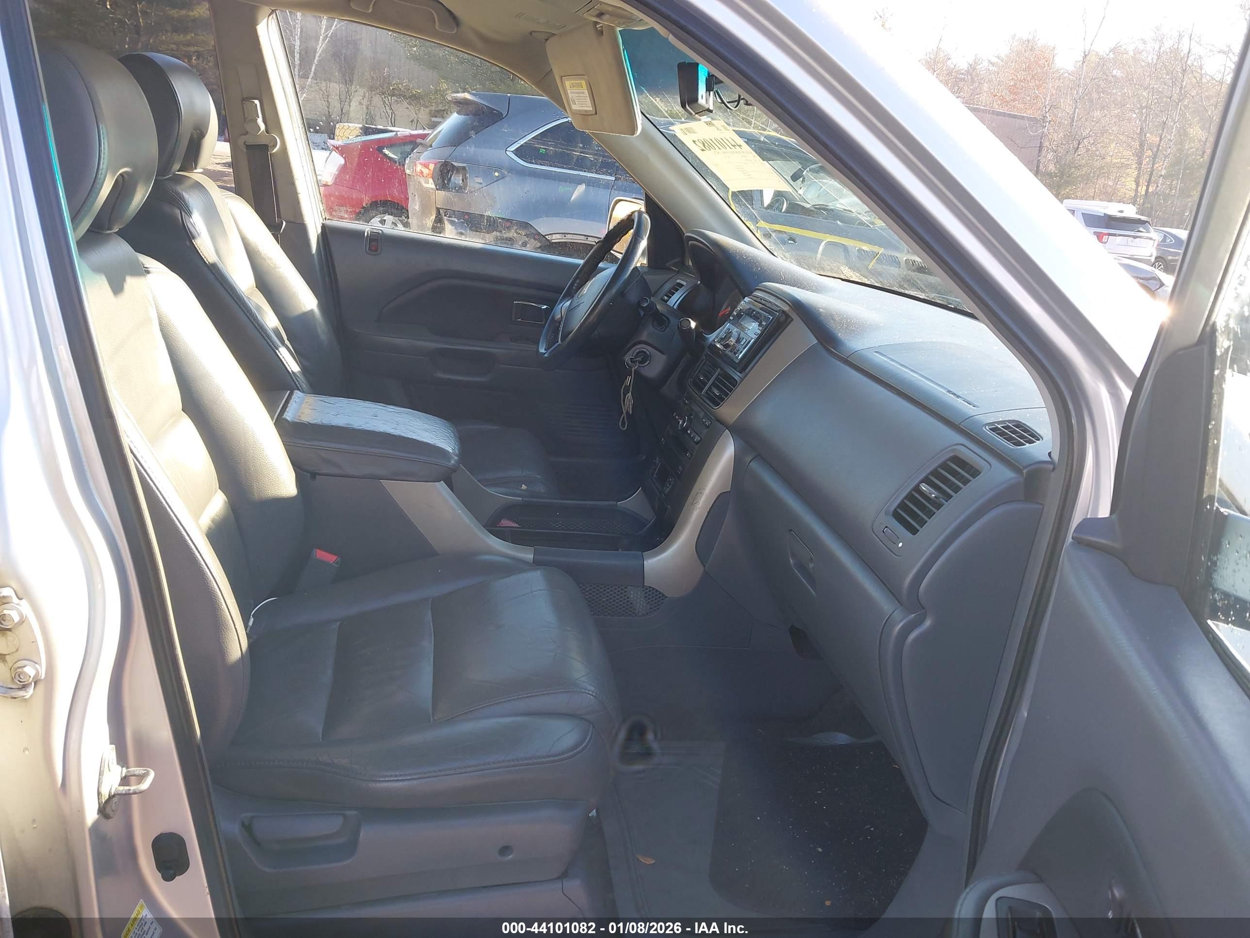 HONDA PILOT image 5
