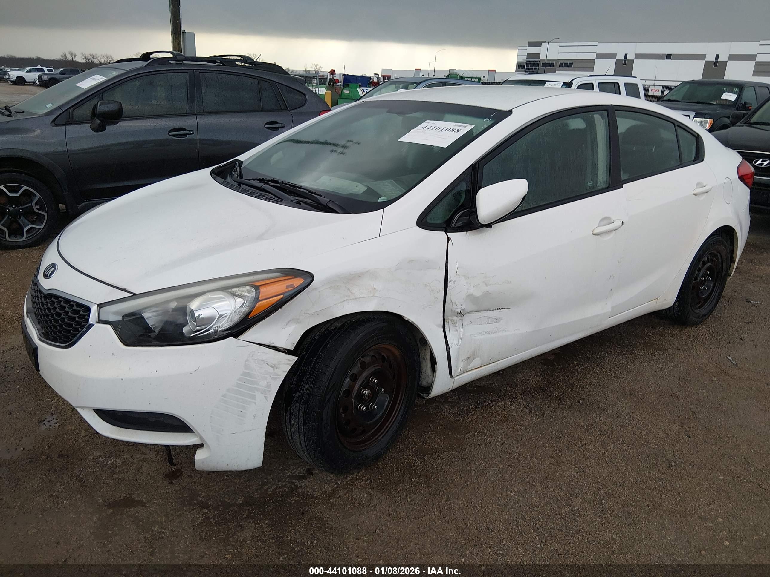 KIA FORTE image 2