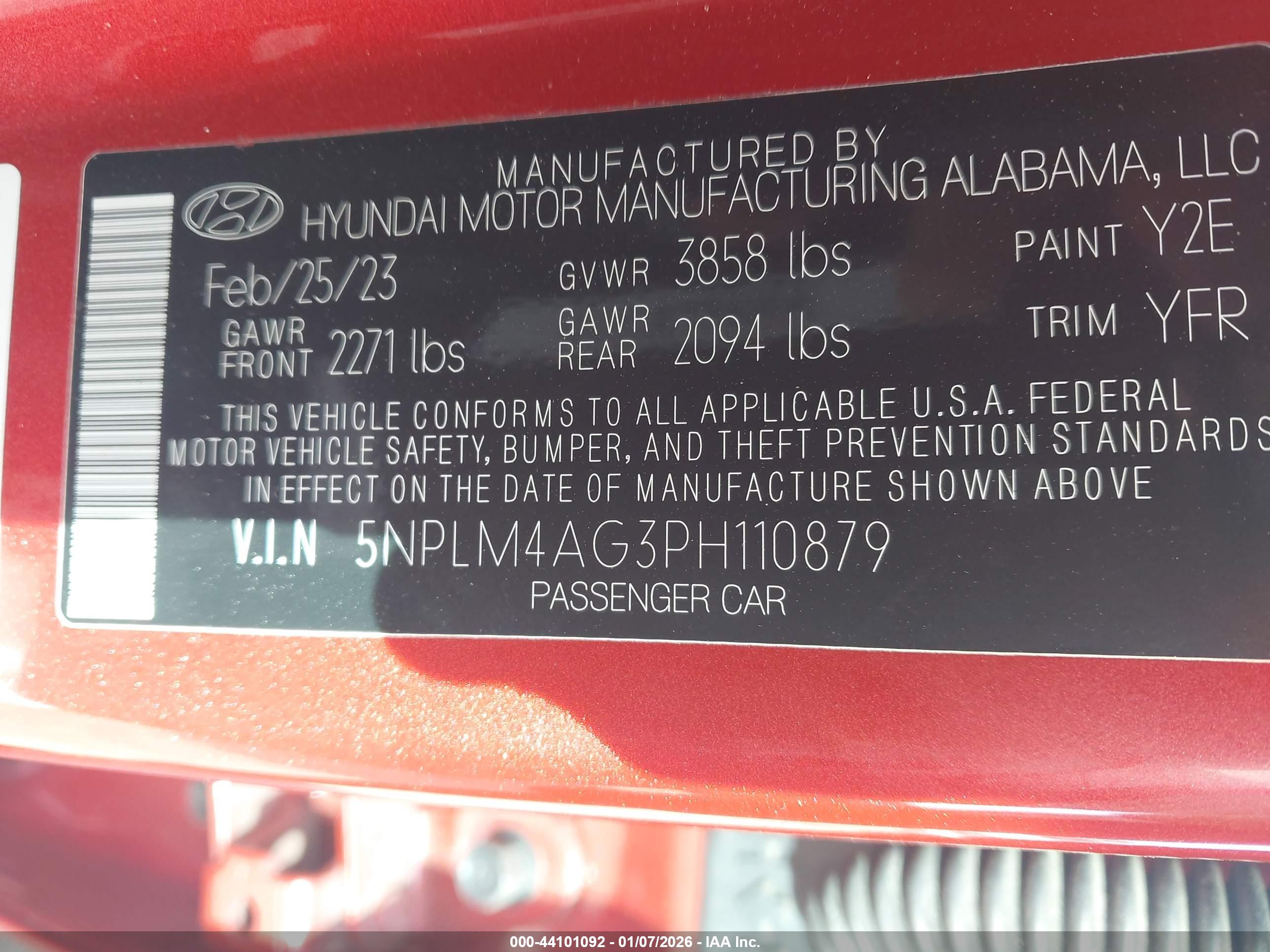 HYUNDAI ELANTRA image 9