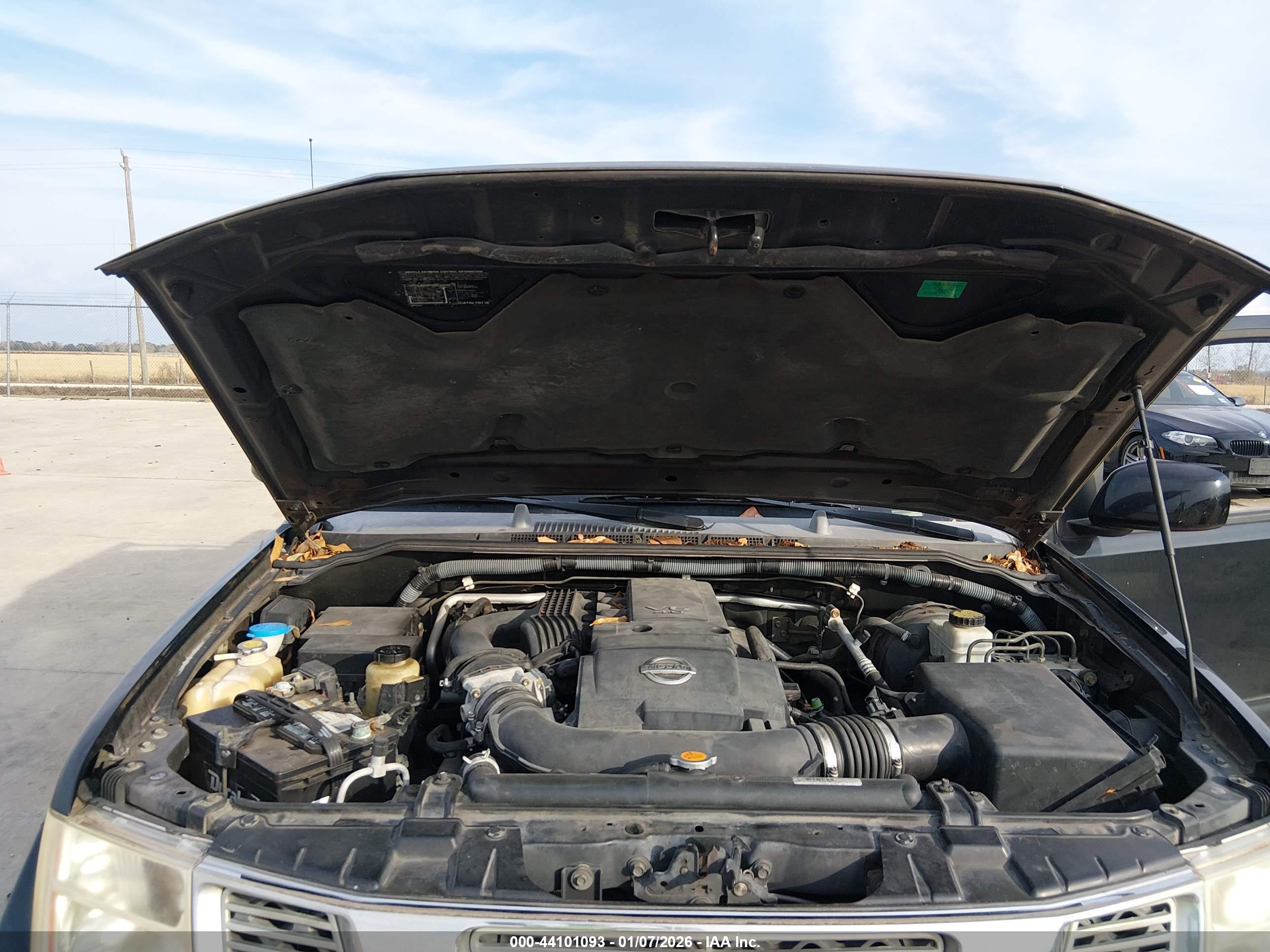 NISSAN FRONTIER image 10