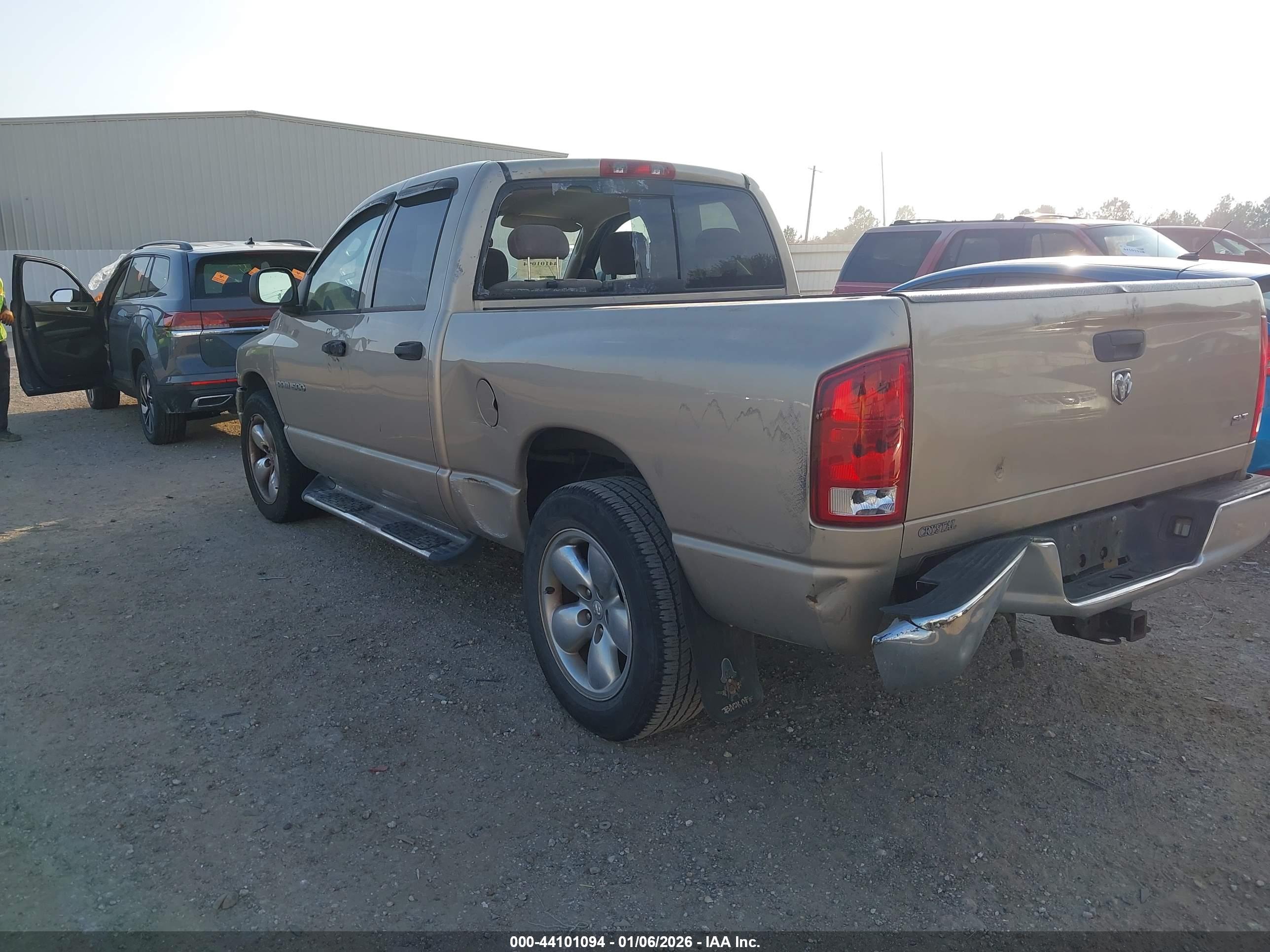 DODGE RAM image 3
