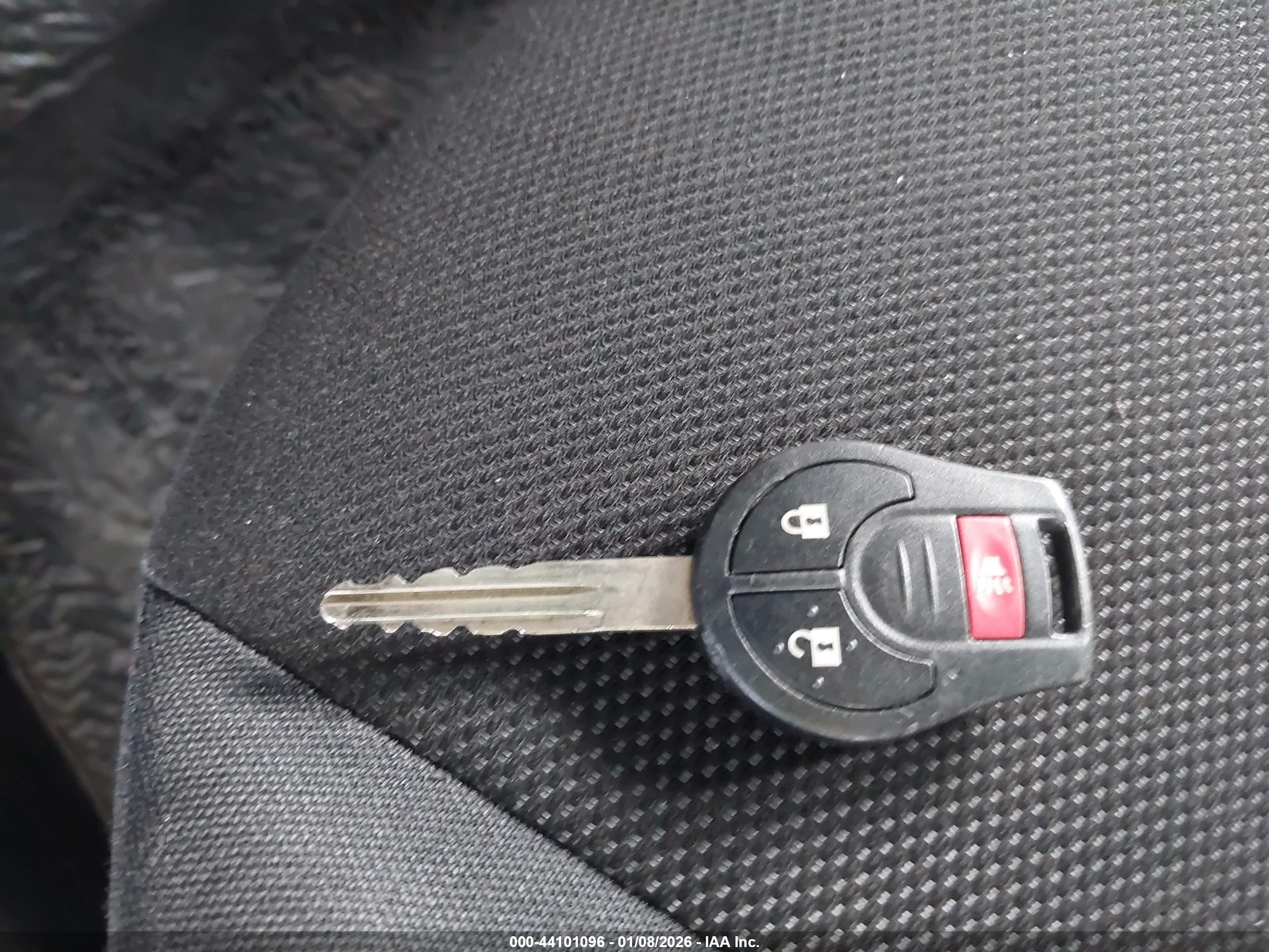 NISSAN JUKE image 11
