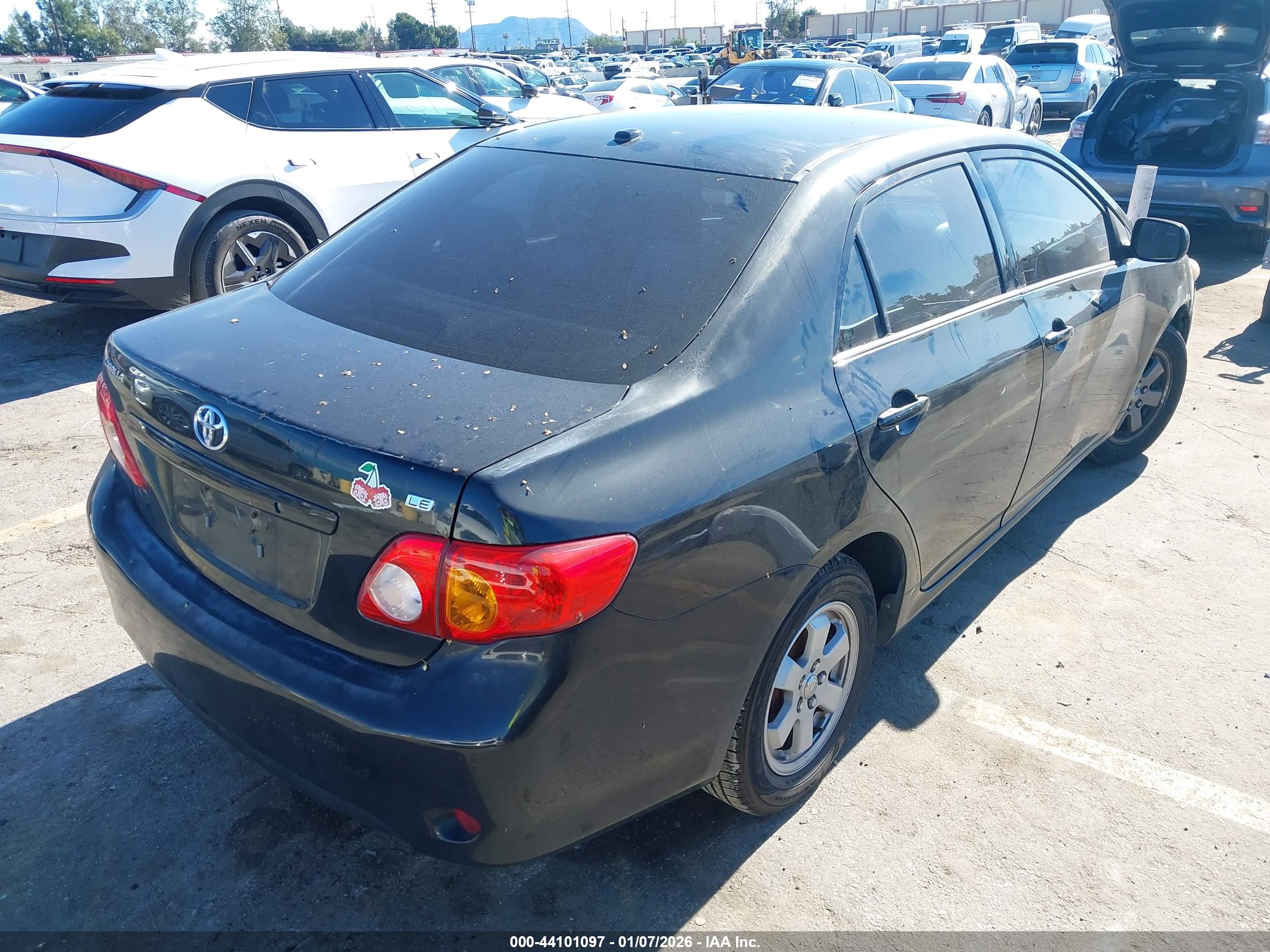 TOYOTA COROLLA image 4