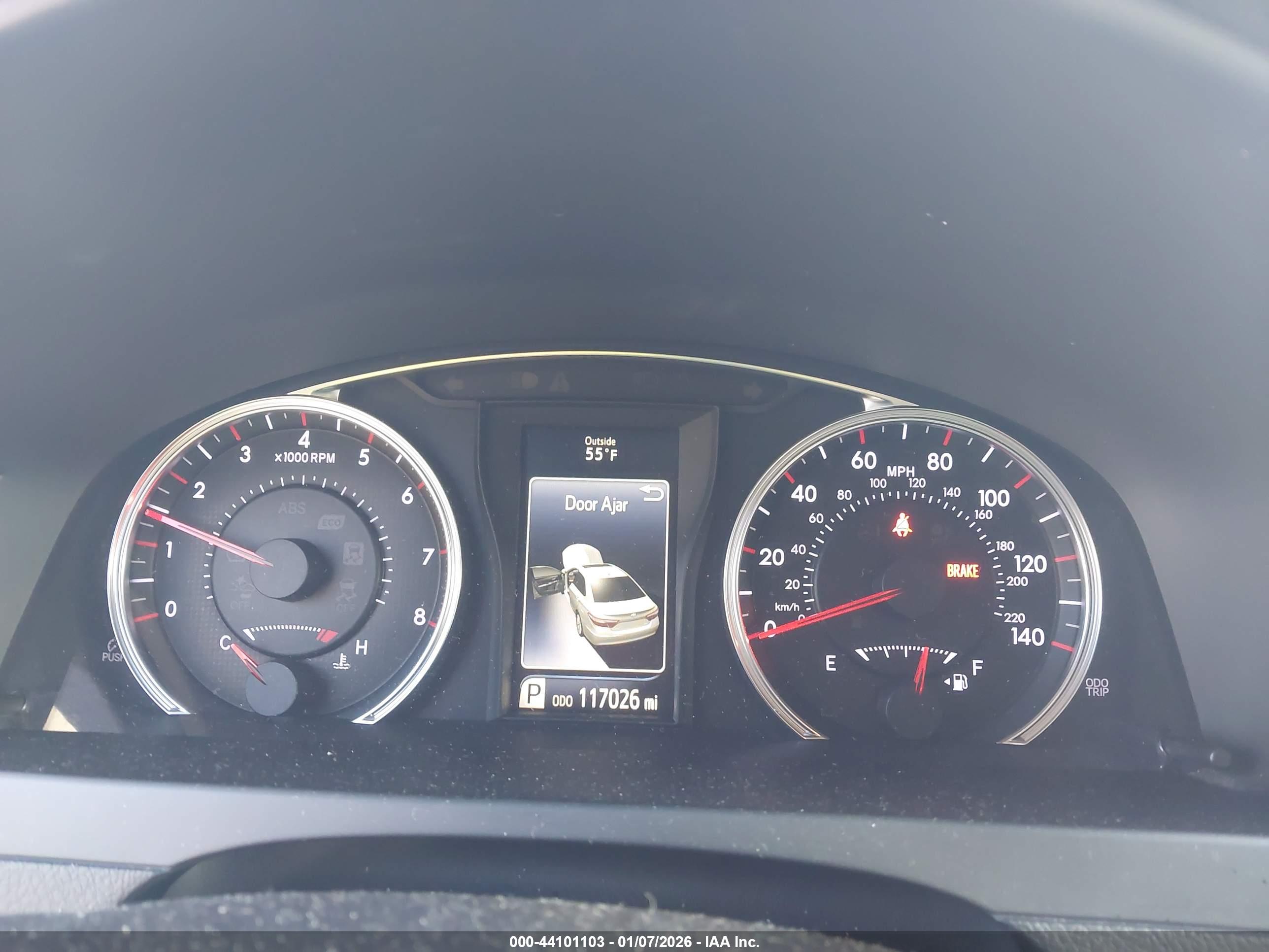 TOYOTA CAMRY image 7