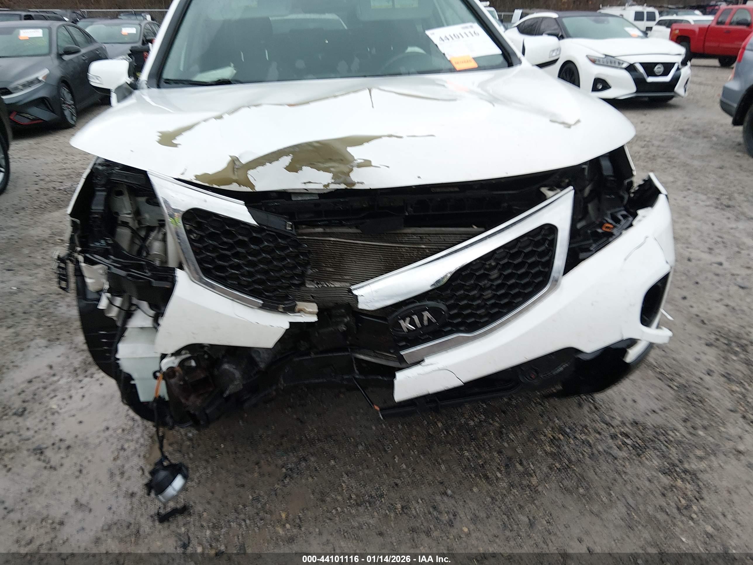 KIA SORENTO image 6