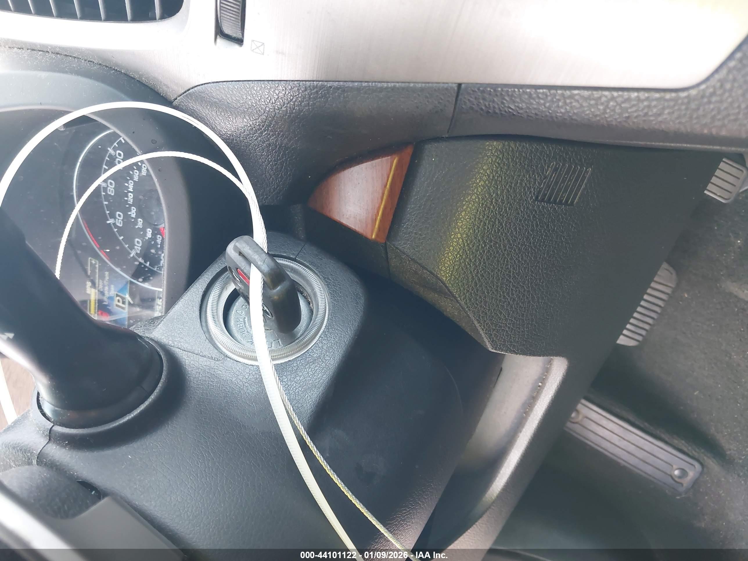 SUBARU OUTBACK image 11