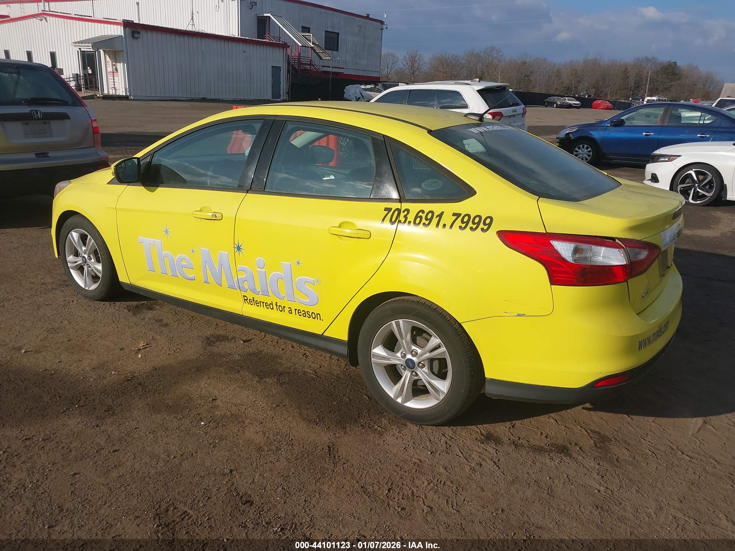 FORD FOCUS image 3