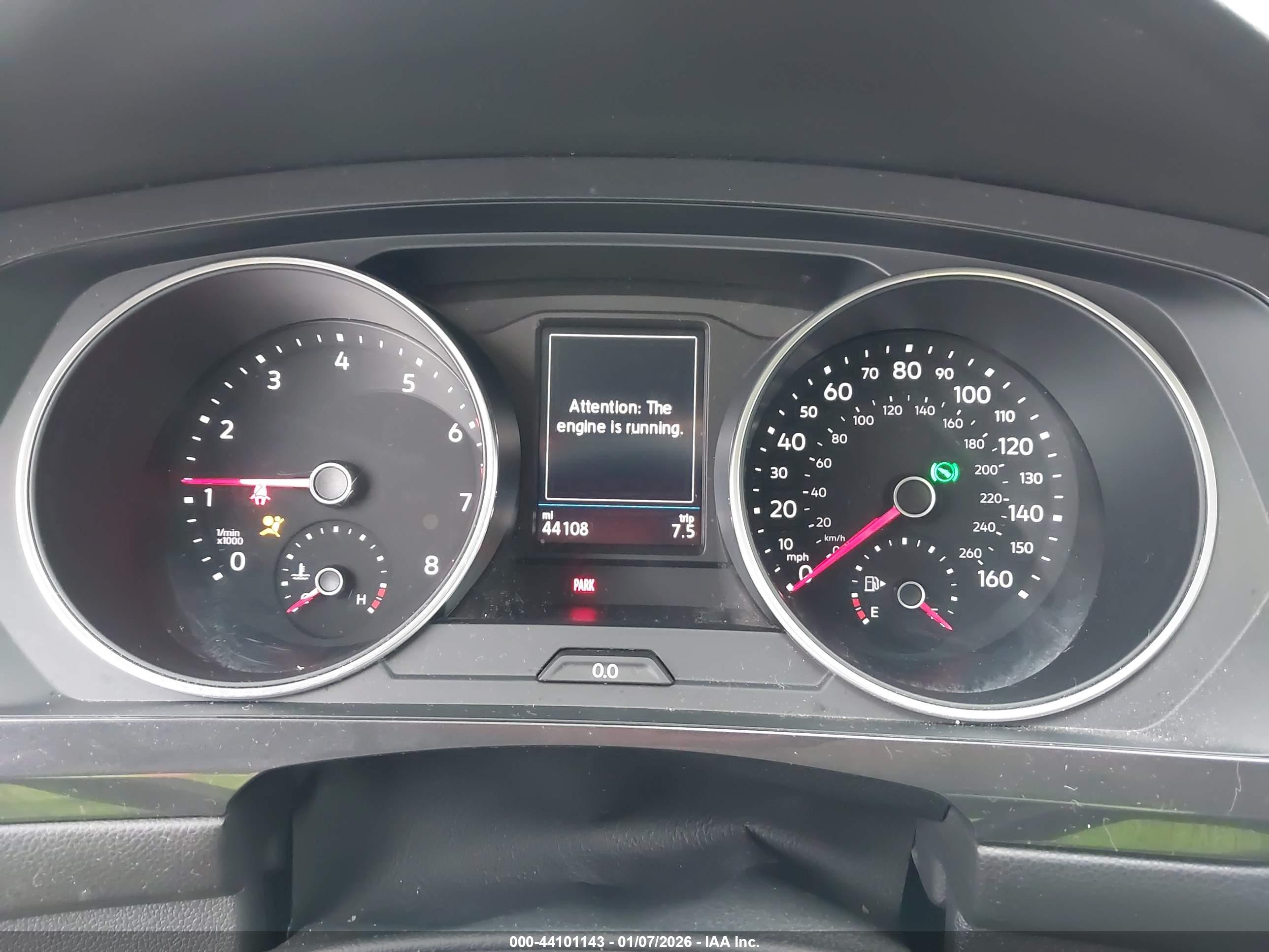 VOLKSWAGEN TIGUAN image 7