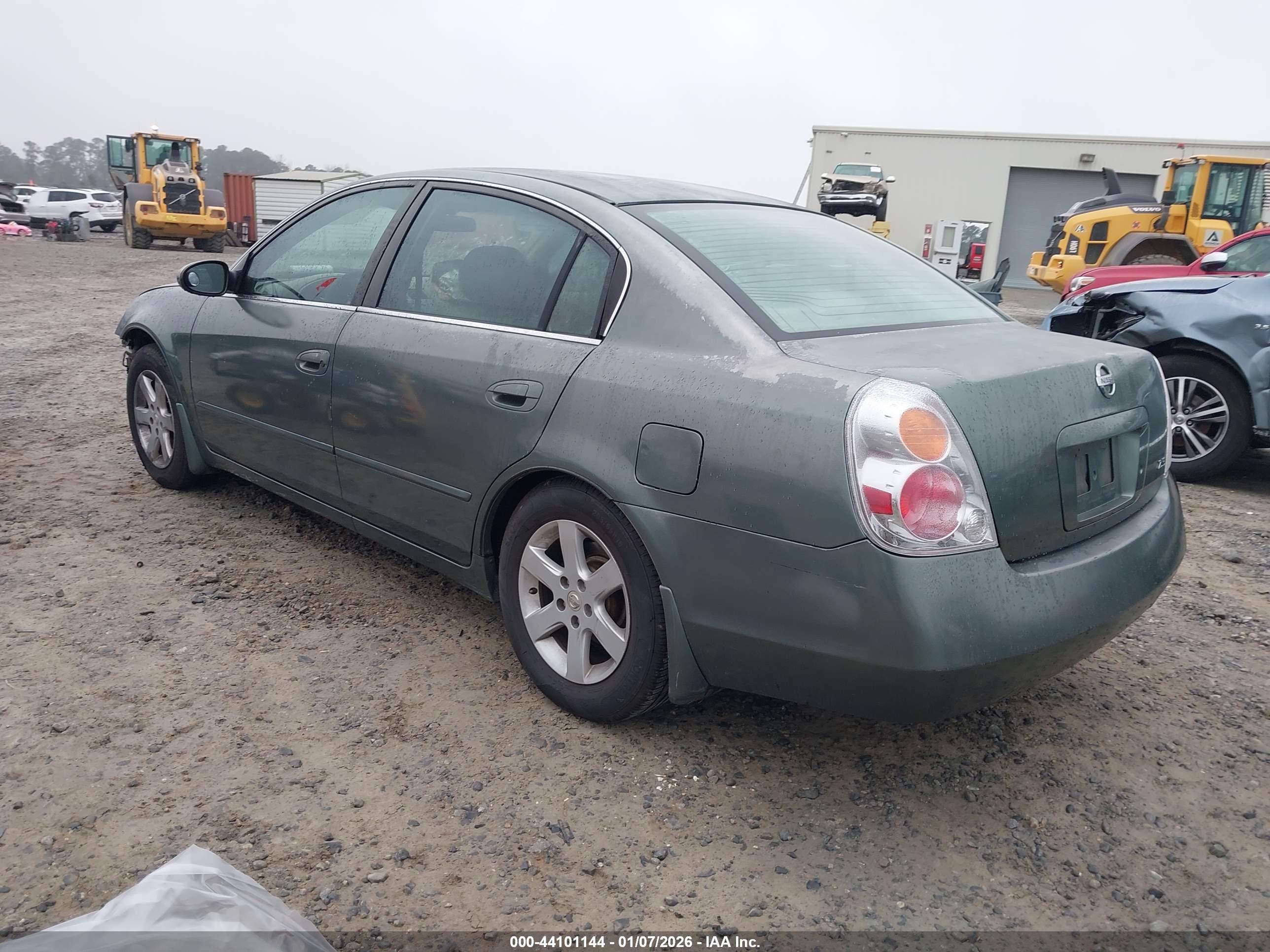 NISSAN ALTIMA image 3