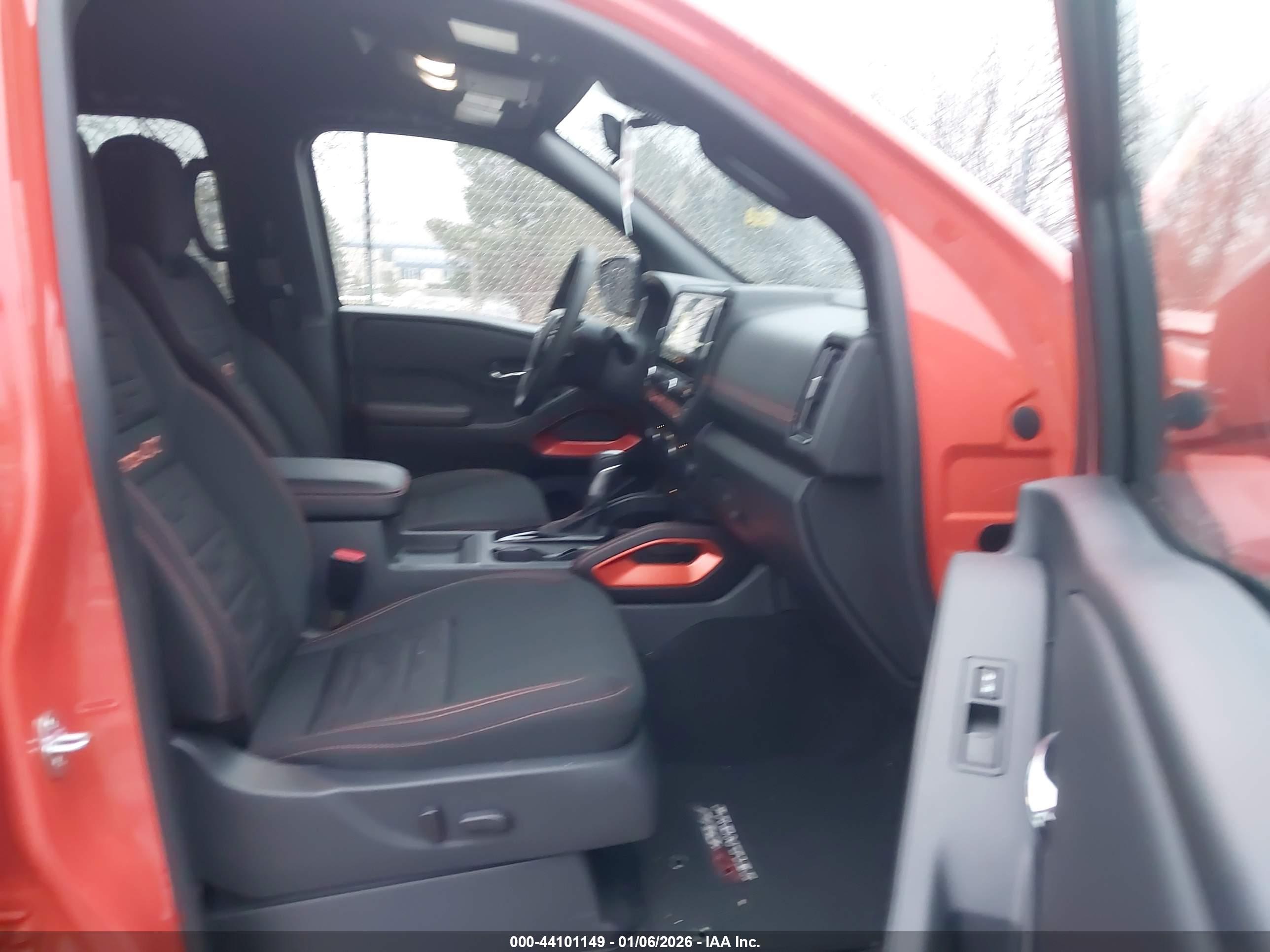 NISSAN FRONTIER image 5