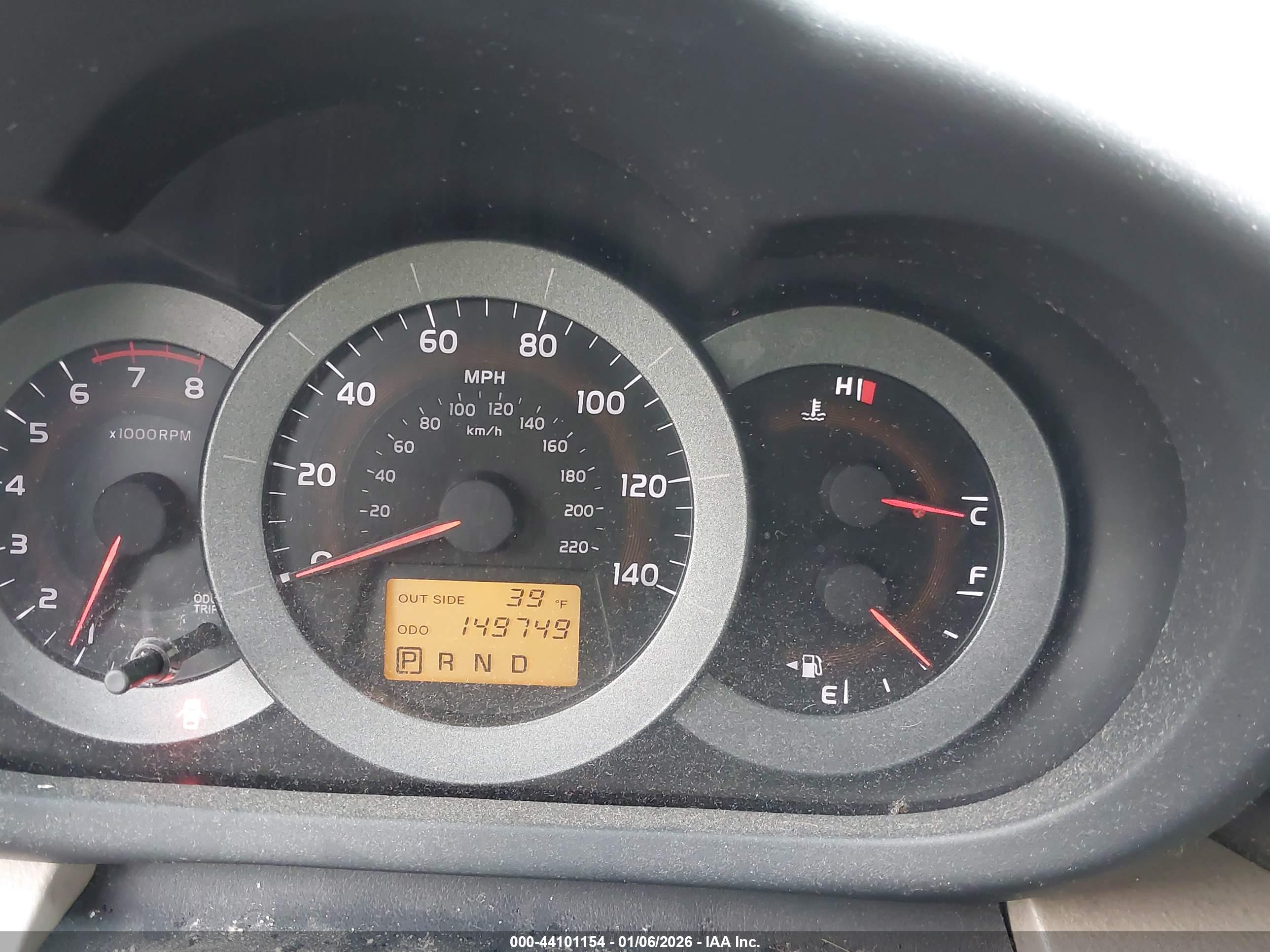 TOYOTA RAV4 image 7