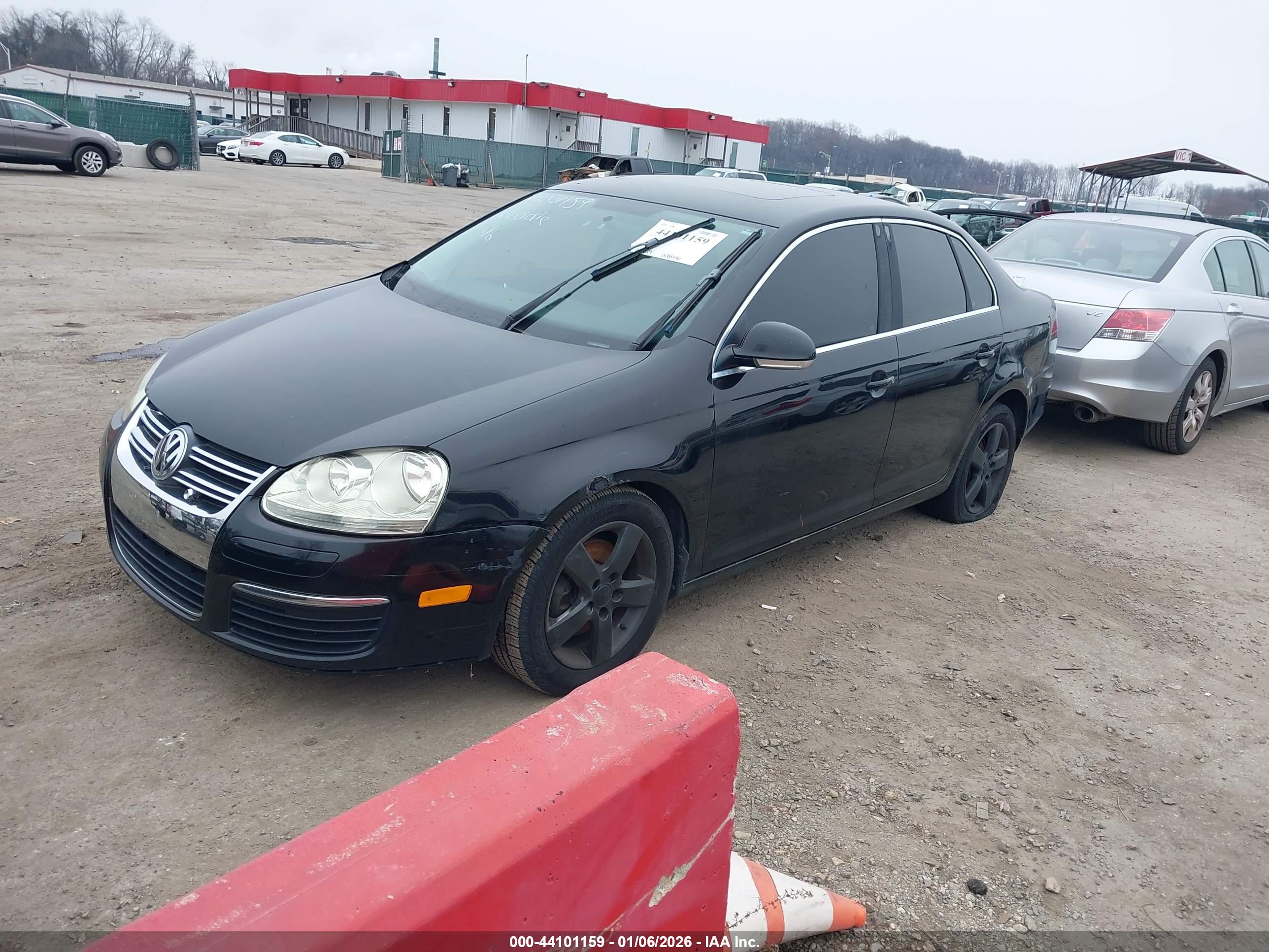 VOLKSWAGEN JETTA image 2